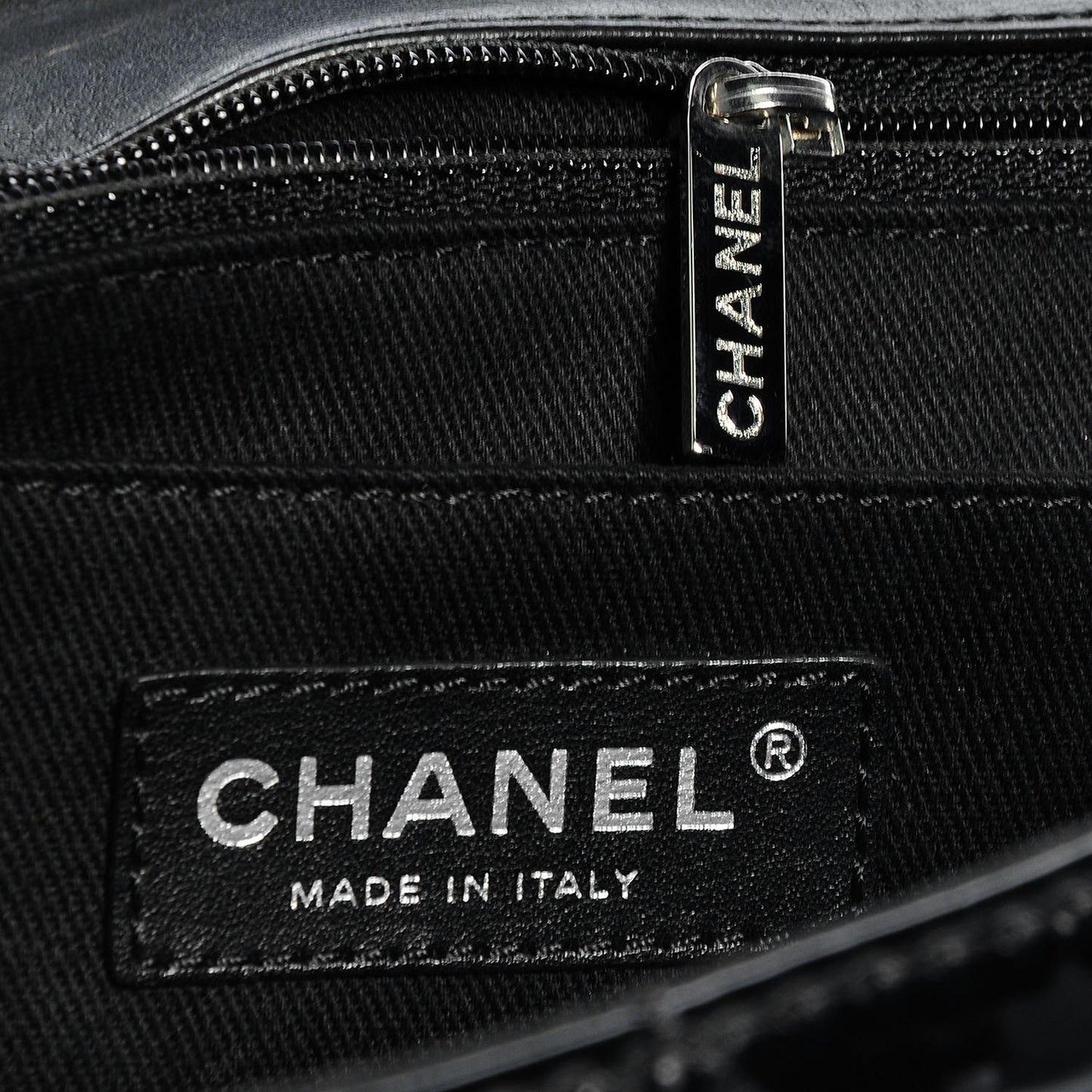 Vinyl In the Business Flap Black
