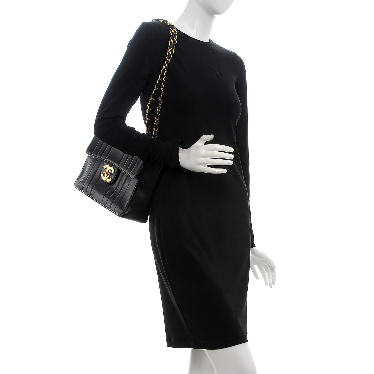Lambskin Vertical Quilt Jumbo Single Flap Black