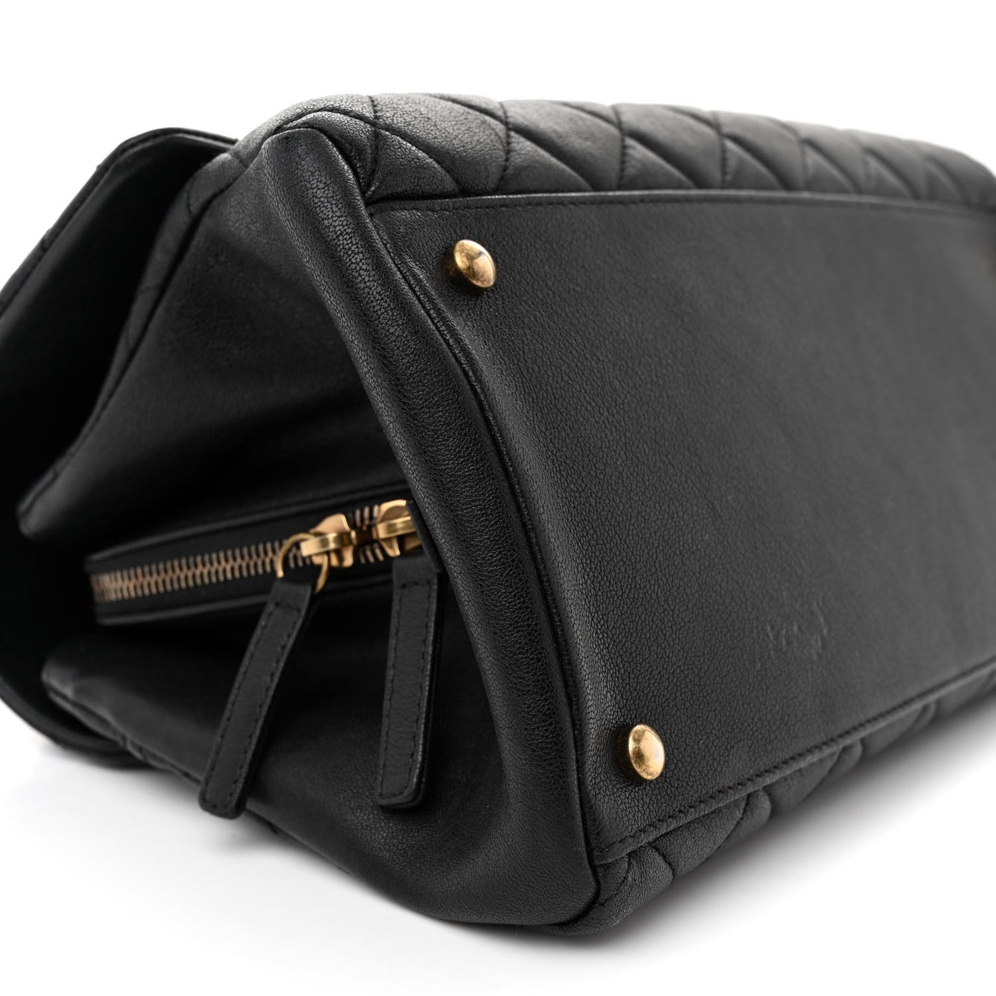Shiny Sheepskin Quilted Large Trapezio Flap Black