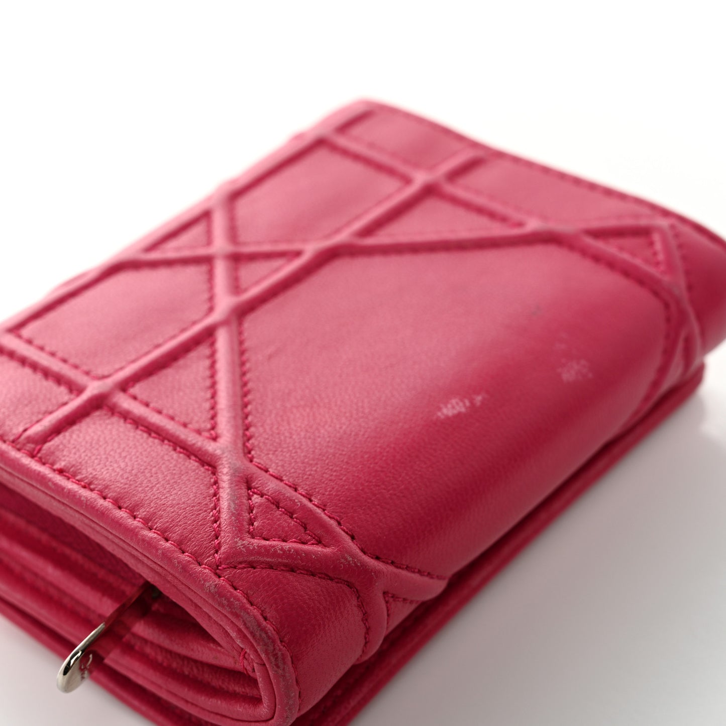 Calfskin Cannage Diorama Nomadene Wallet Fuchsia
