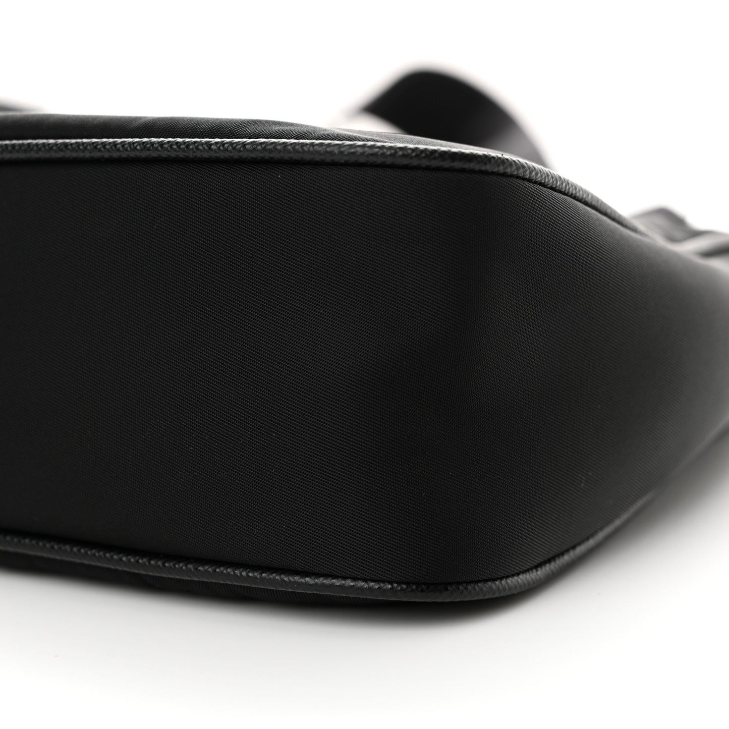 Nylon Re-Edition 2005 Shoulder Bag Black