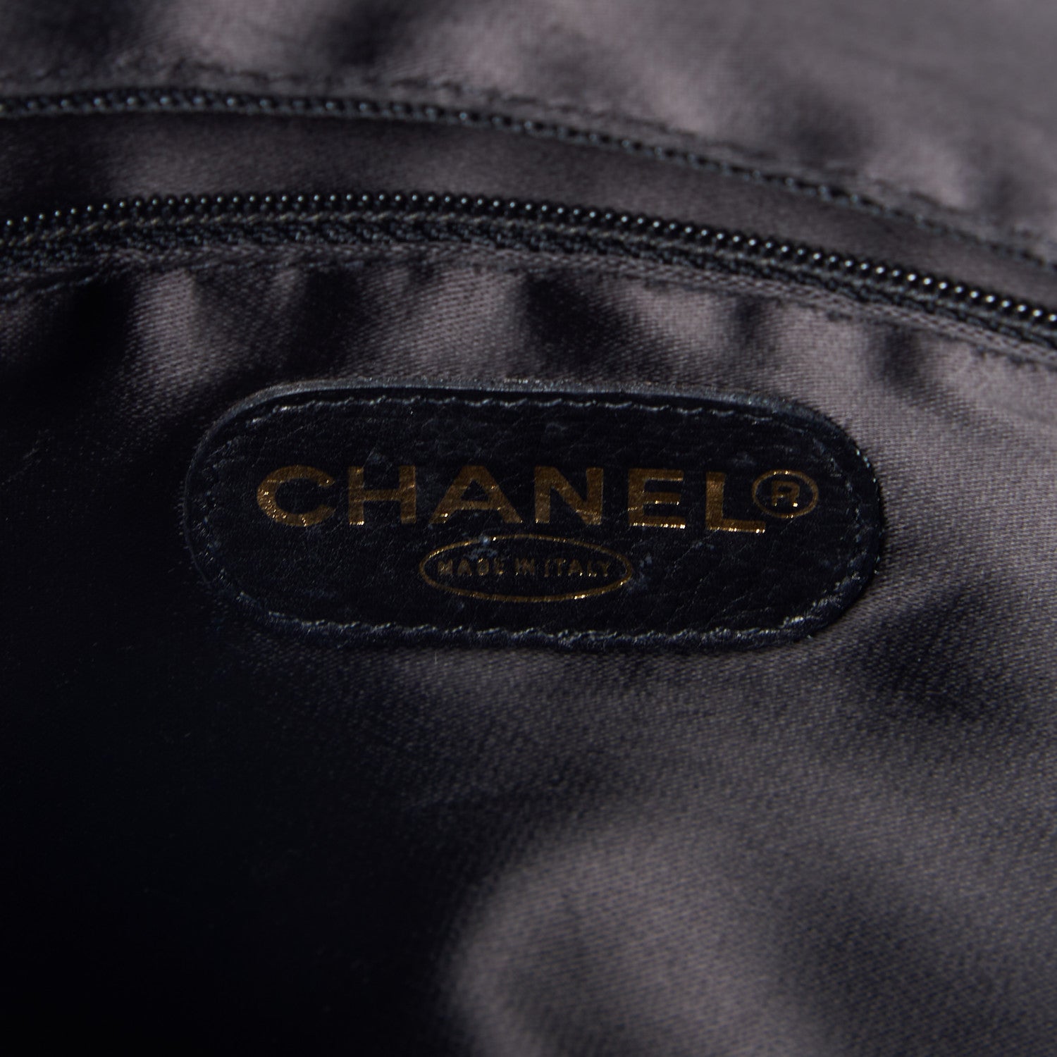 Chanel Caviar CC Hobo Black 9 of 10