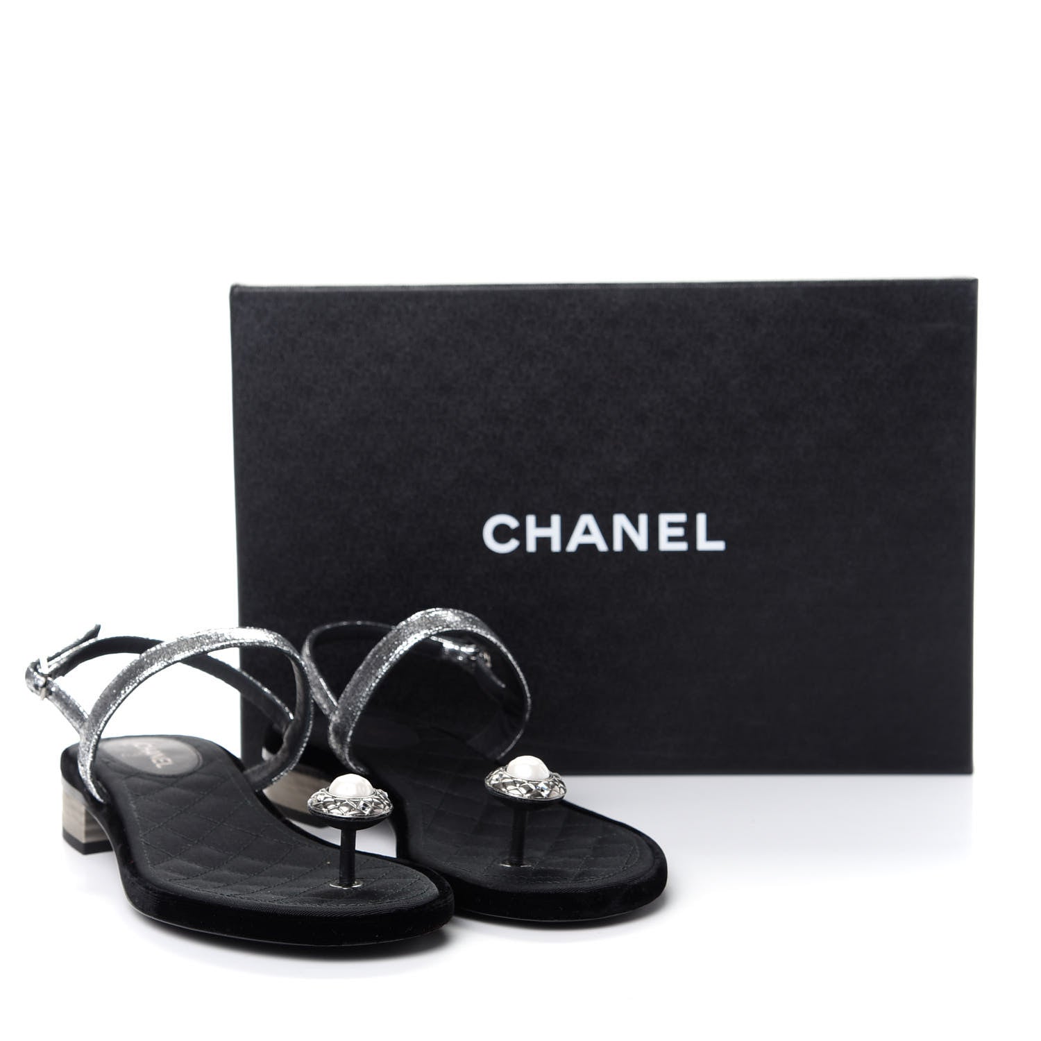 Chanel Metallized Goatskin Pearl CC Thong Sandals 37.5 Silver 10 of 10