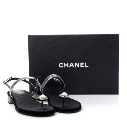 Chanel Metallized Goatskin Pearl CC Thong Sandals 37.5 Silver 10 of 10