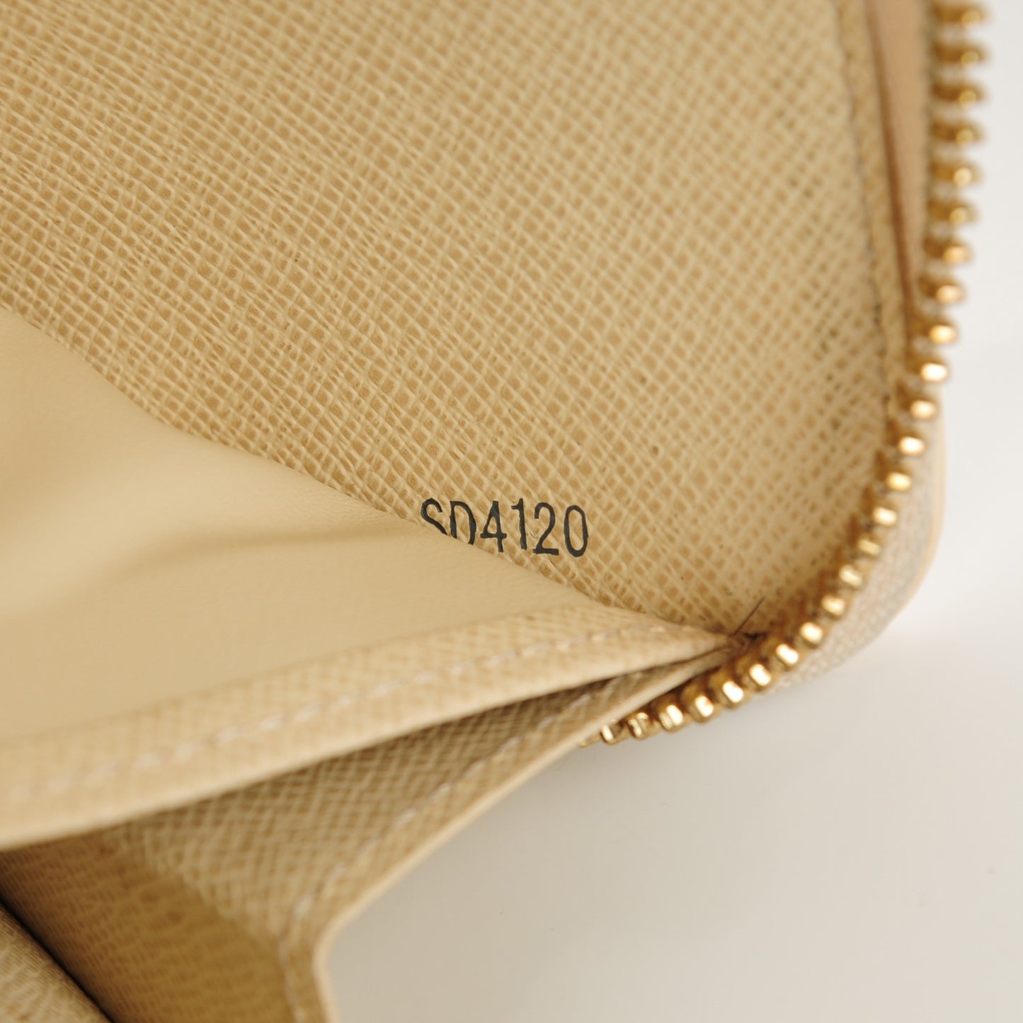 Damier Azur Zippy Wallet