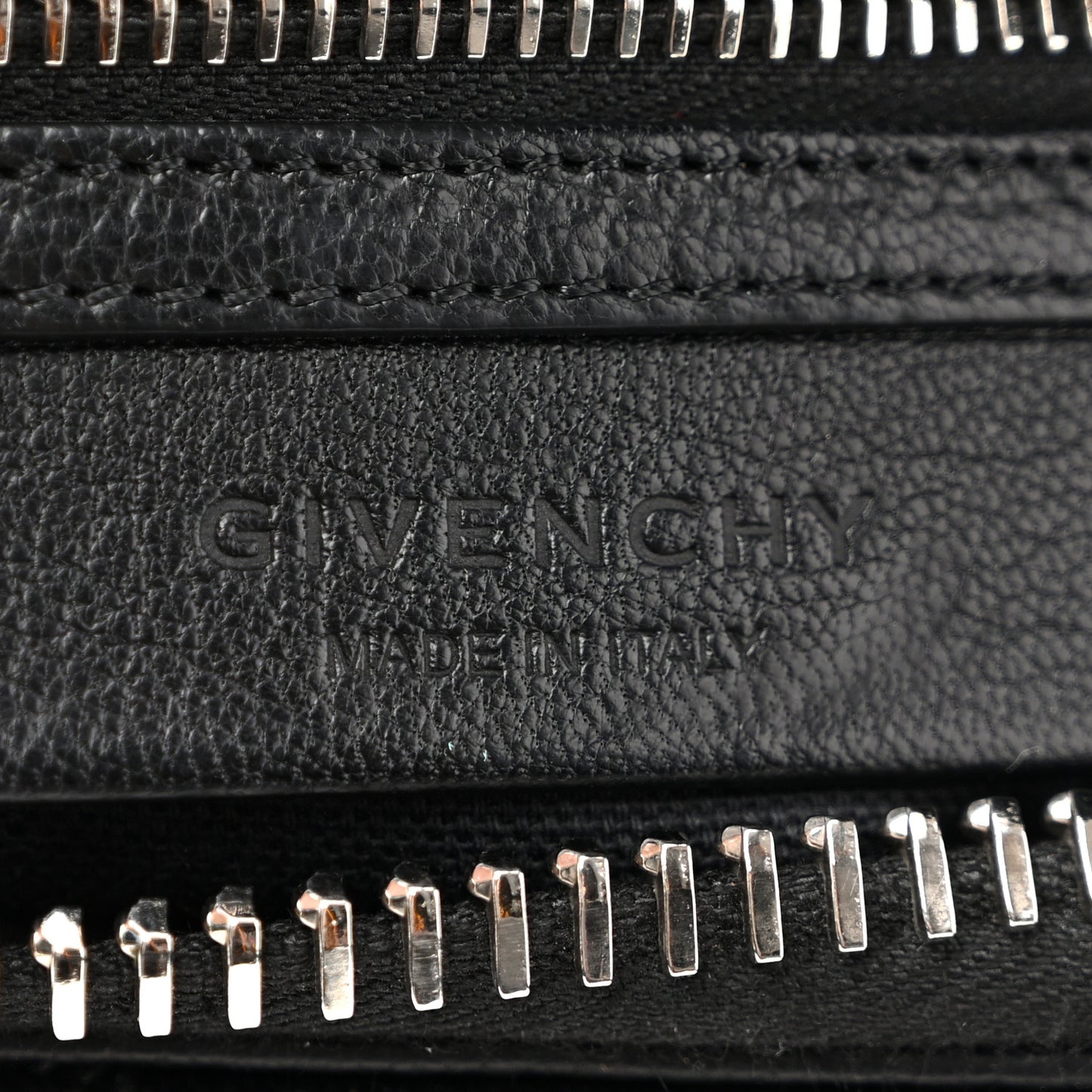 Sugar Goatskin Mini Antigona Black