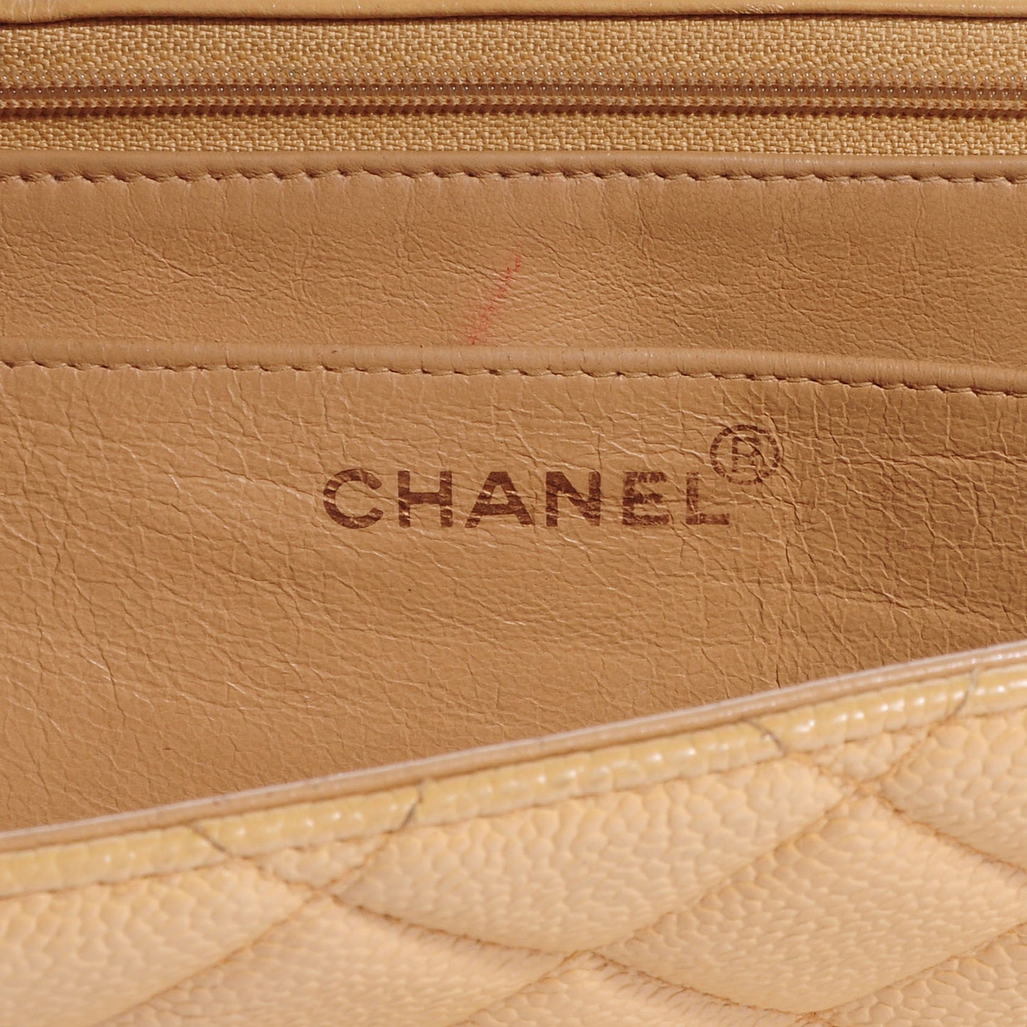 Caviar Jumbo Flap Beige