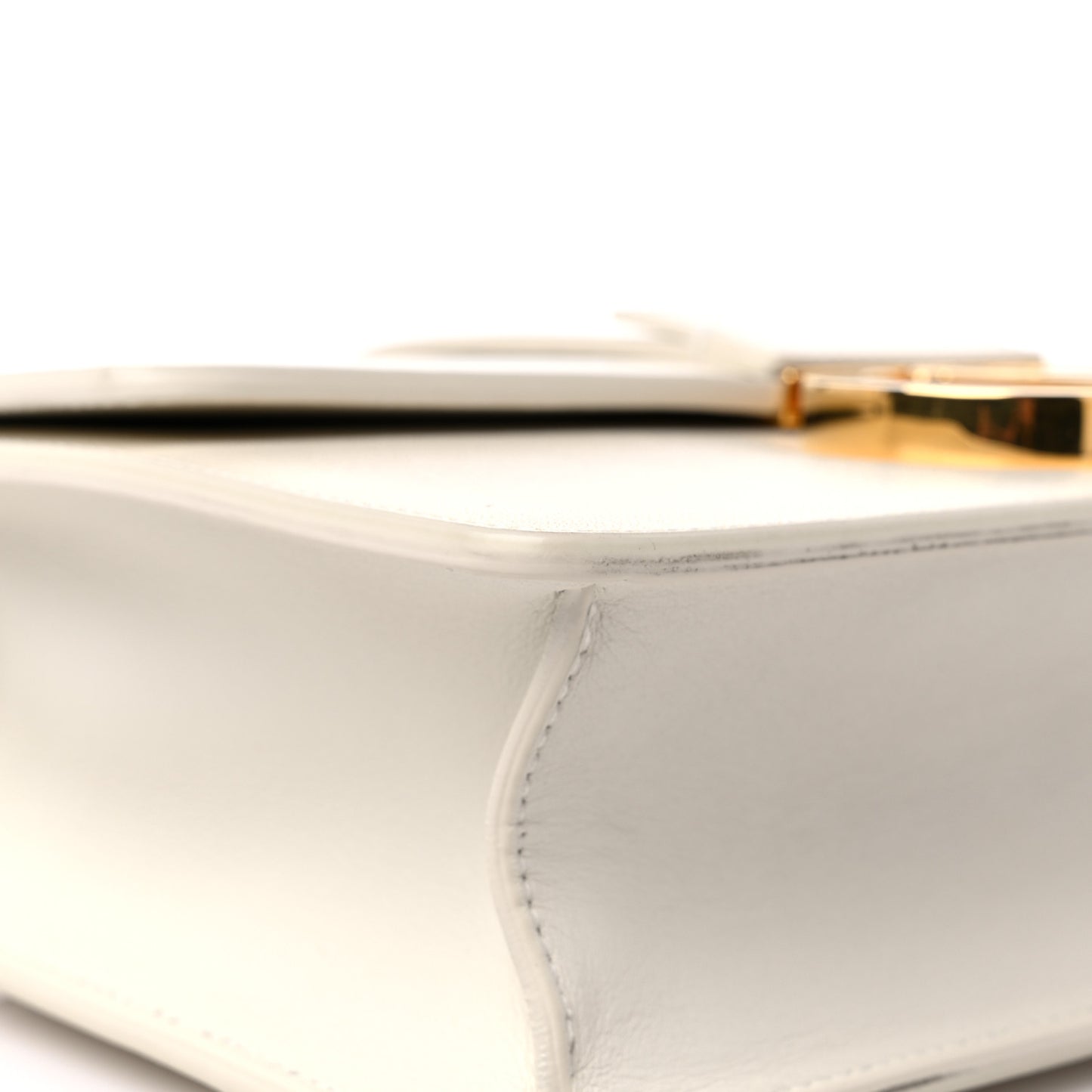 Box Calfskin 30 Montaigne Flap Bag Latte