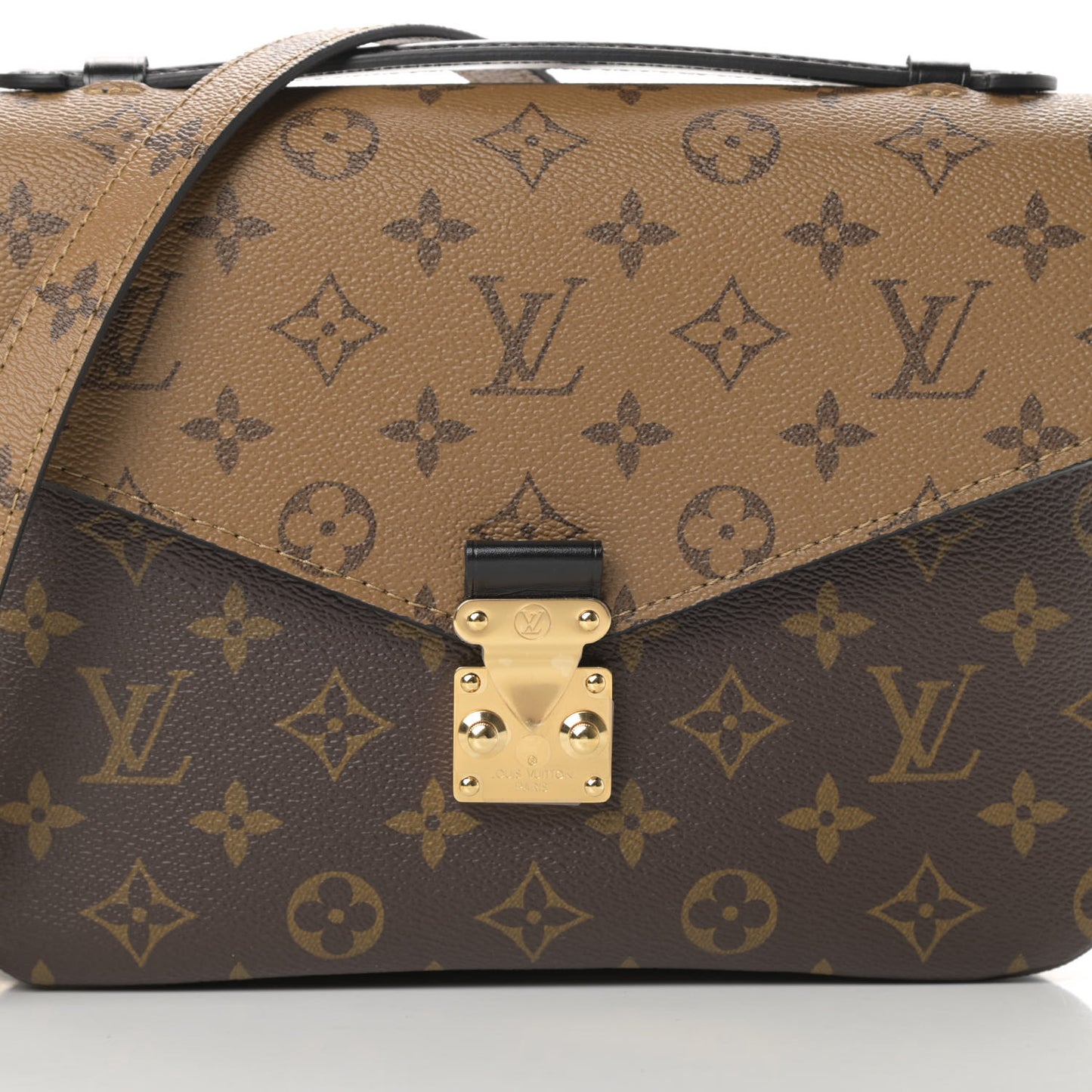Reverse Monogram Pochette Metis
