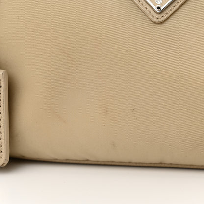 Prada Re-Nylon Saffiano Re-Edition 2005 Shoulder Bag Deserto 14 of 24