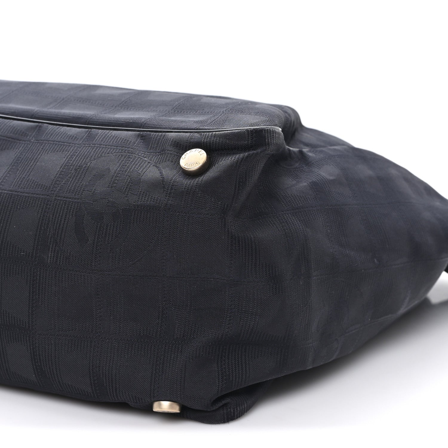 black nylon travel tote bag Chanel Nylon Medium Travel Tote Black 1856007 – FASHIONPHILE