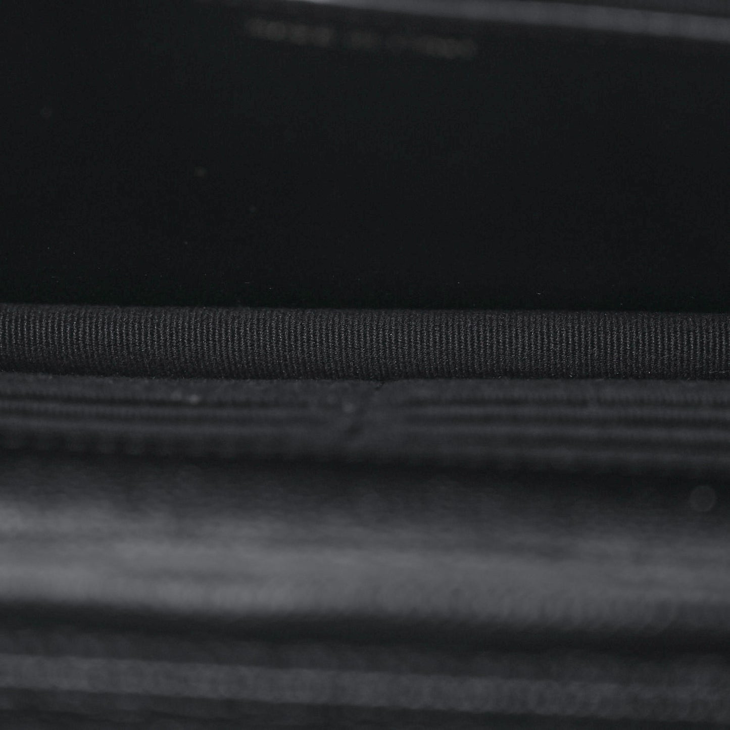 Caviar Quilted Chain CC Wallet On Chain WOC Black