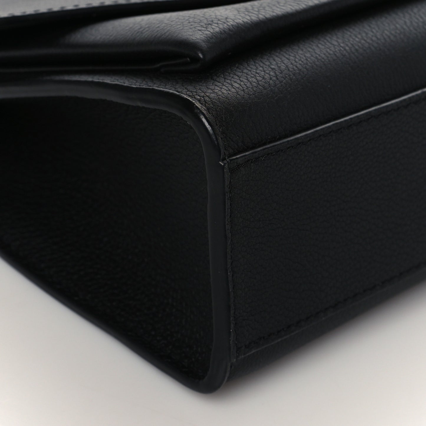 Soft Calfskin Mylockme Chain Bag BB Black