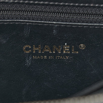 Chanel Caviar Quilted Medium CC Filigree Vanity Case Black 6 of 13