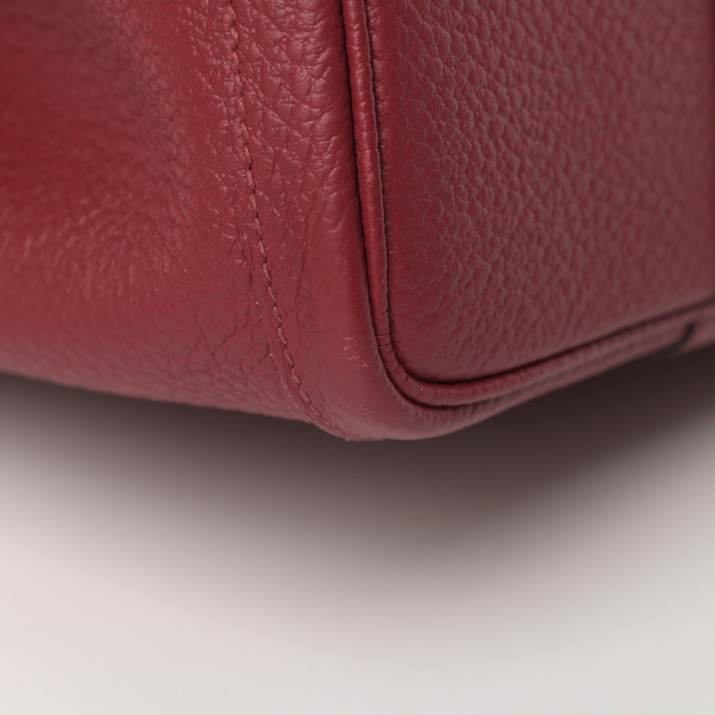 Vache Country Garden Party 36 MM Rouge Grenat