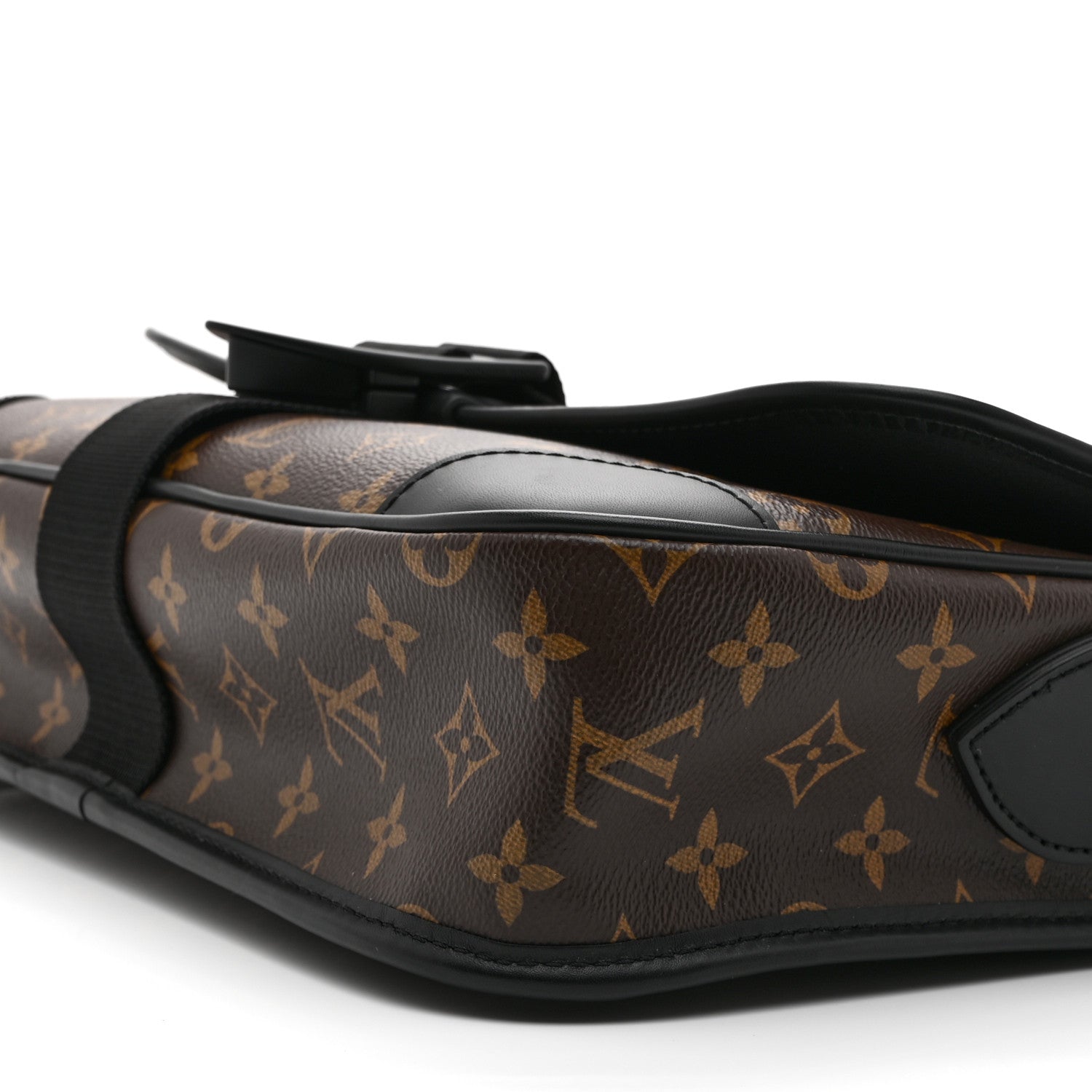 Louis Vuitton Monogram Macassar Archy Messenger MM 9 of 9