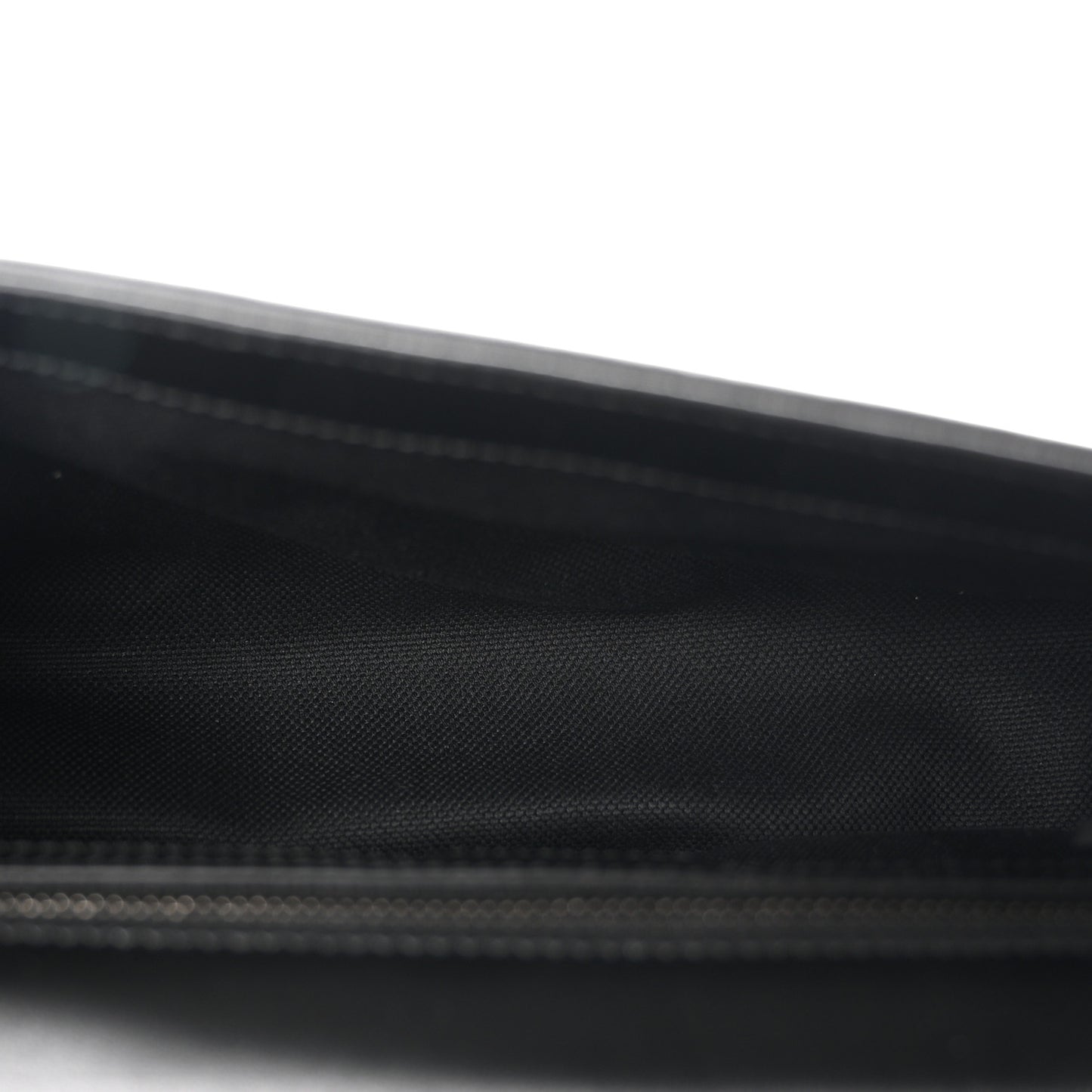Calfskin Matelasse Monochrome Small GG Marmont Shoulder Bag Black