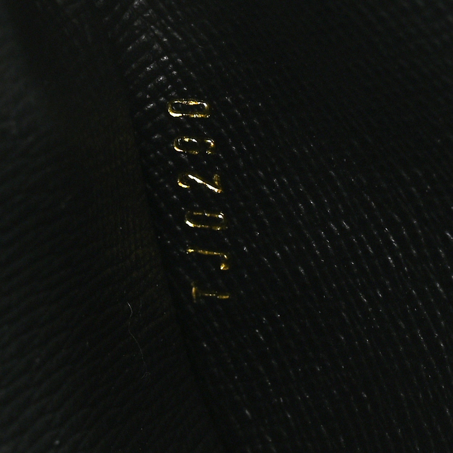 Louis Vuitton Reverse Monogram Giant Trio Pouch 9 of 9