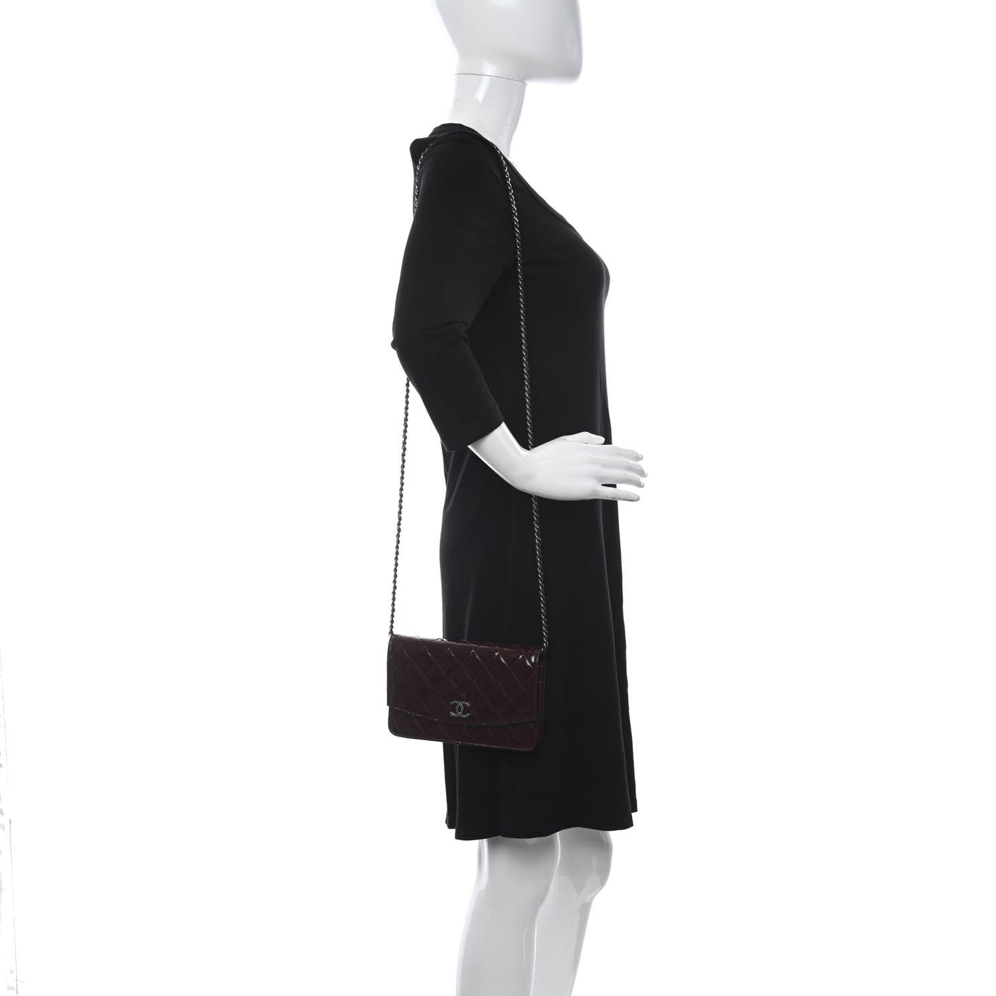 Patent Quilted Brilliant Wallet On Chain WOC Dark Burgundy