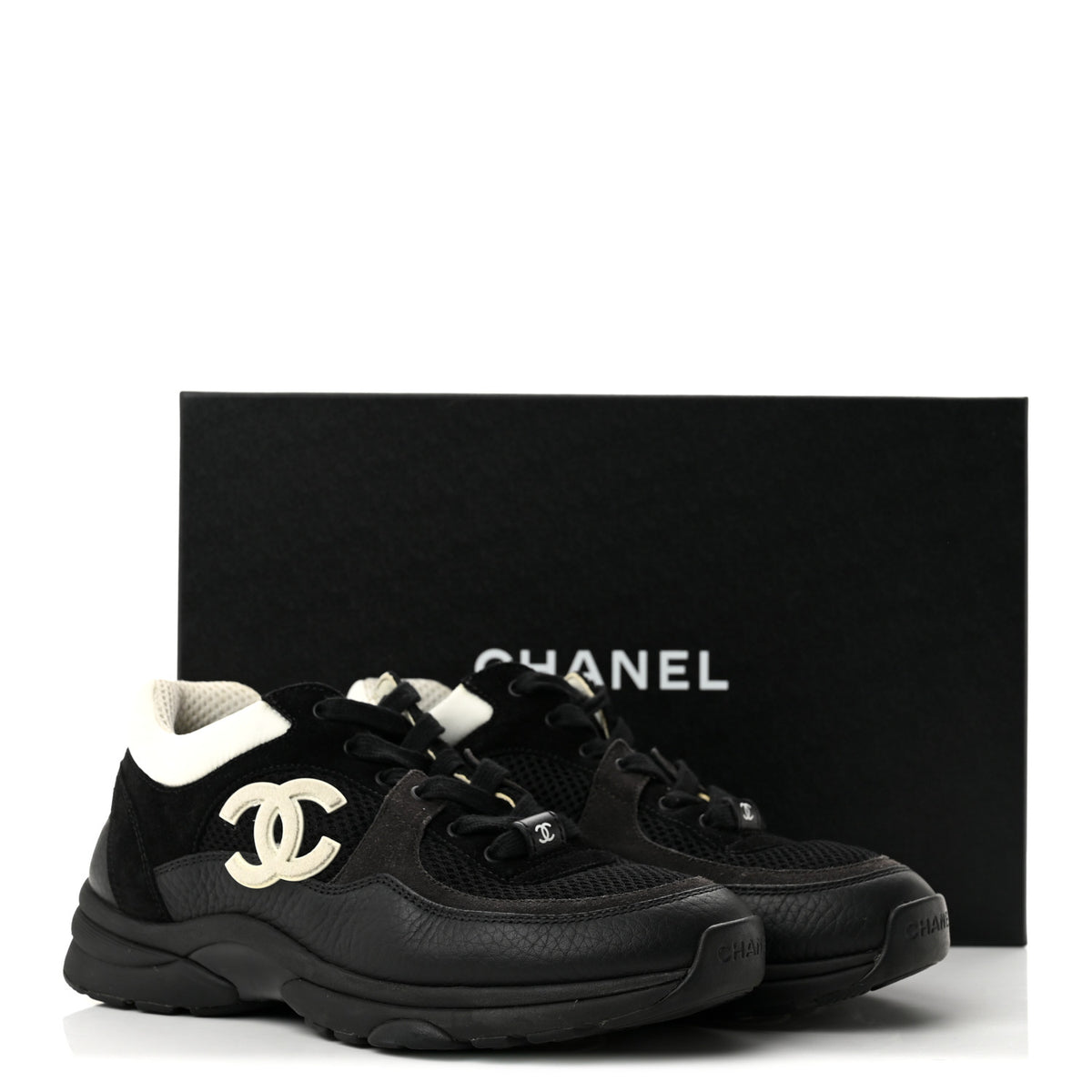Mesh Suede Grained Calfskin Womens CC Sneakers 37 Black White