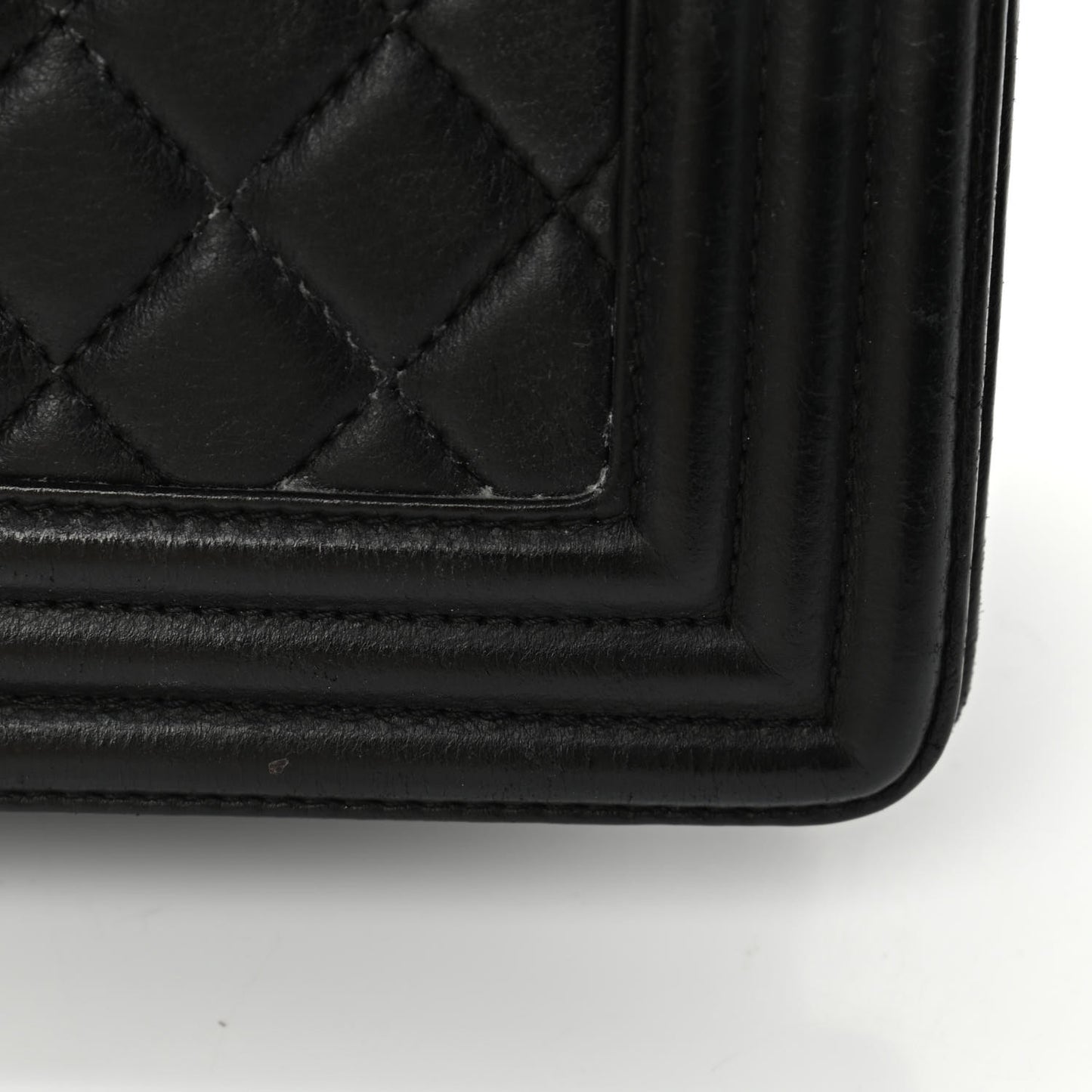 Calfskin Quilted Medium Boy Flap Black