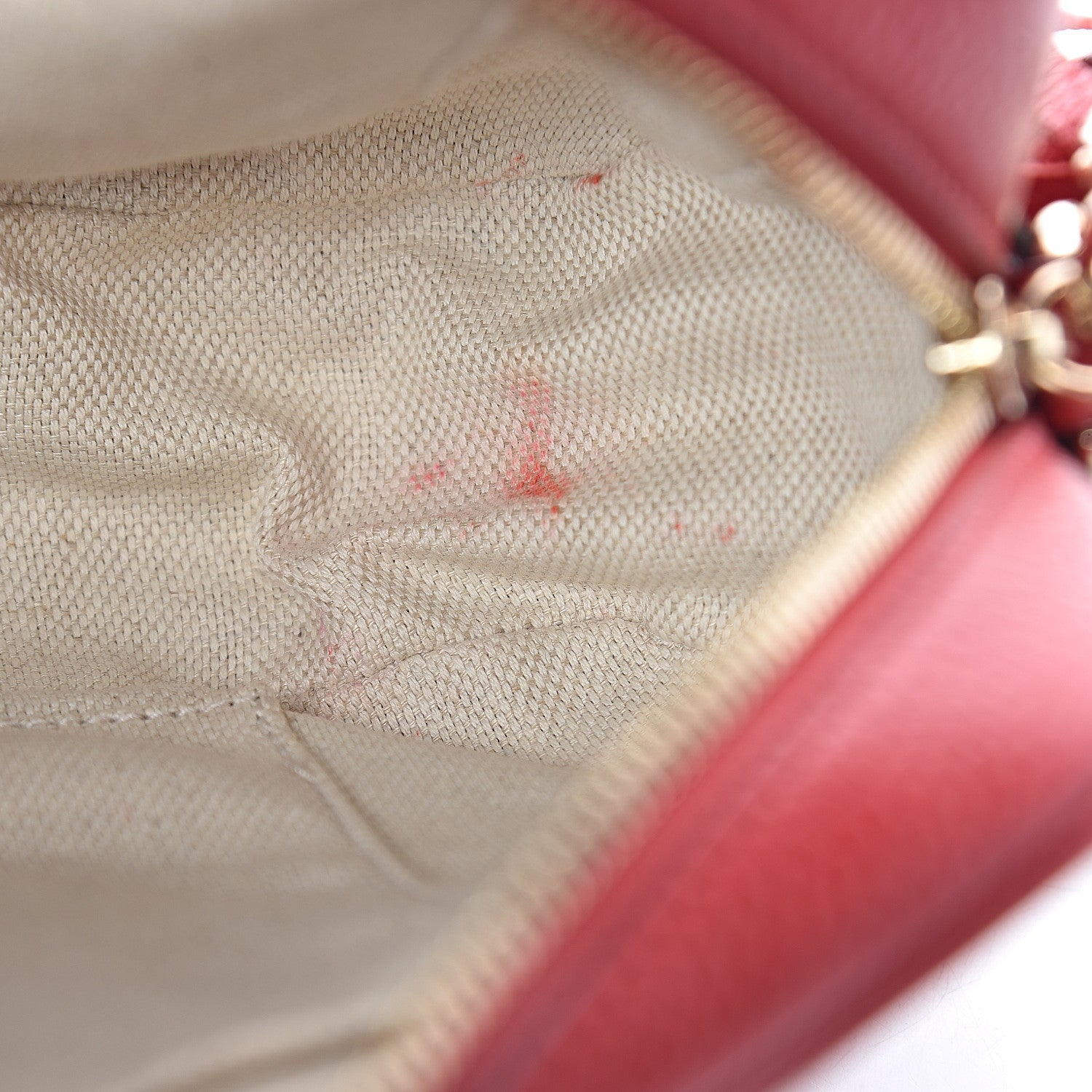Gucci Pebbled Calfskin Small Soho Disco Bag Tabasco Red 5 of 9