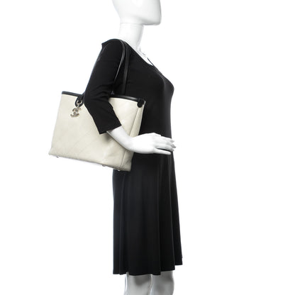 Chanel Grained Calfskin Shopping Fever Tote White 3 of 11
