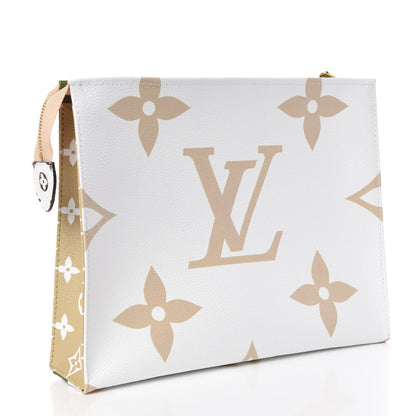 Louis Vuitton Monogram Giant Toiletry Pouch 26 Kaki 3 of 7