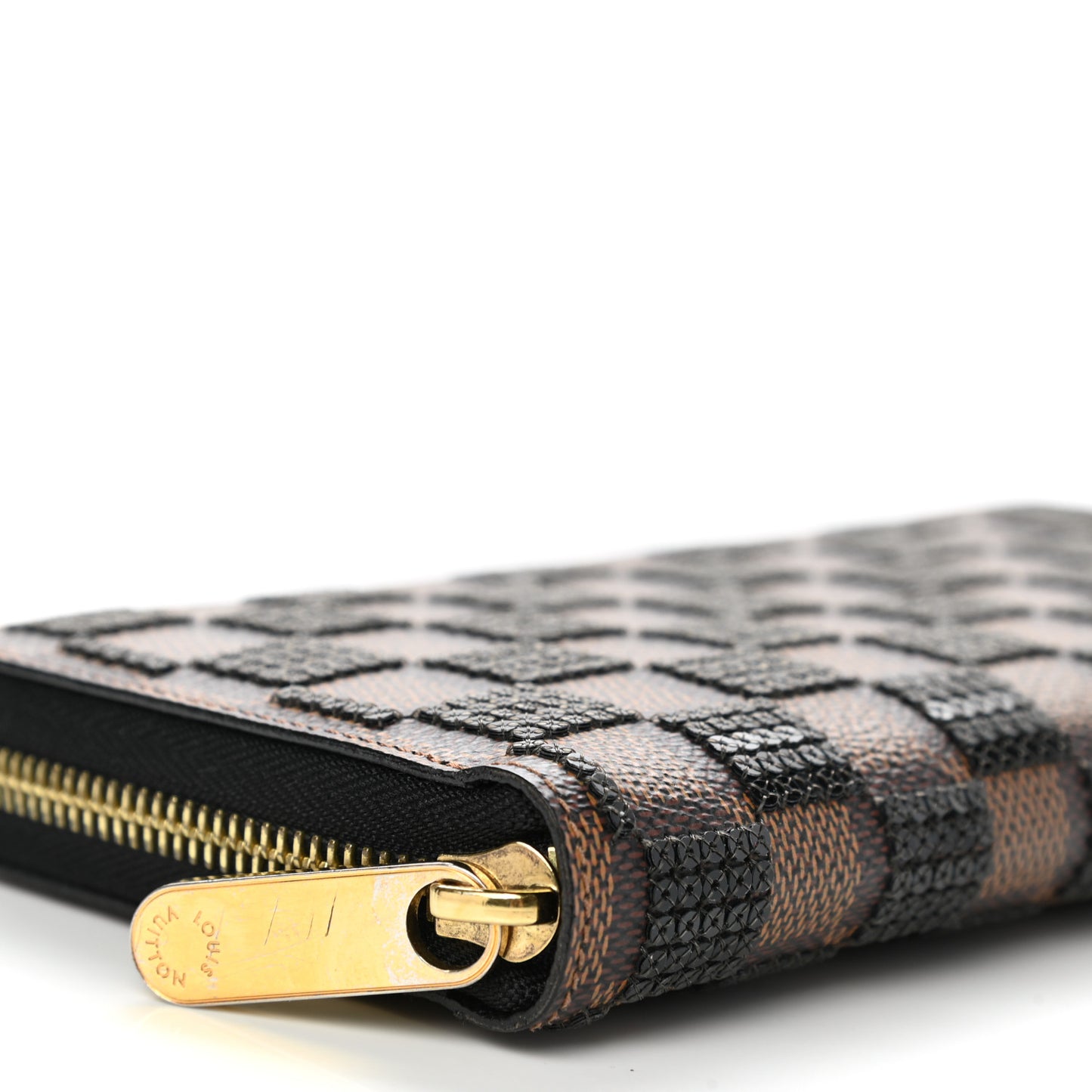 Damier Paillettes Zippy Wallet Black