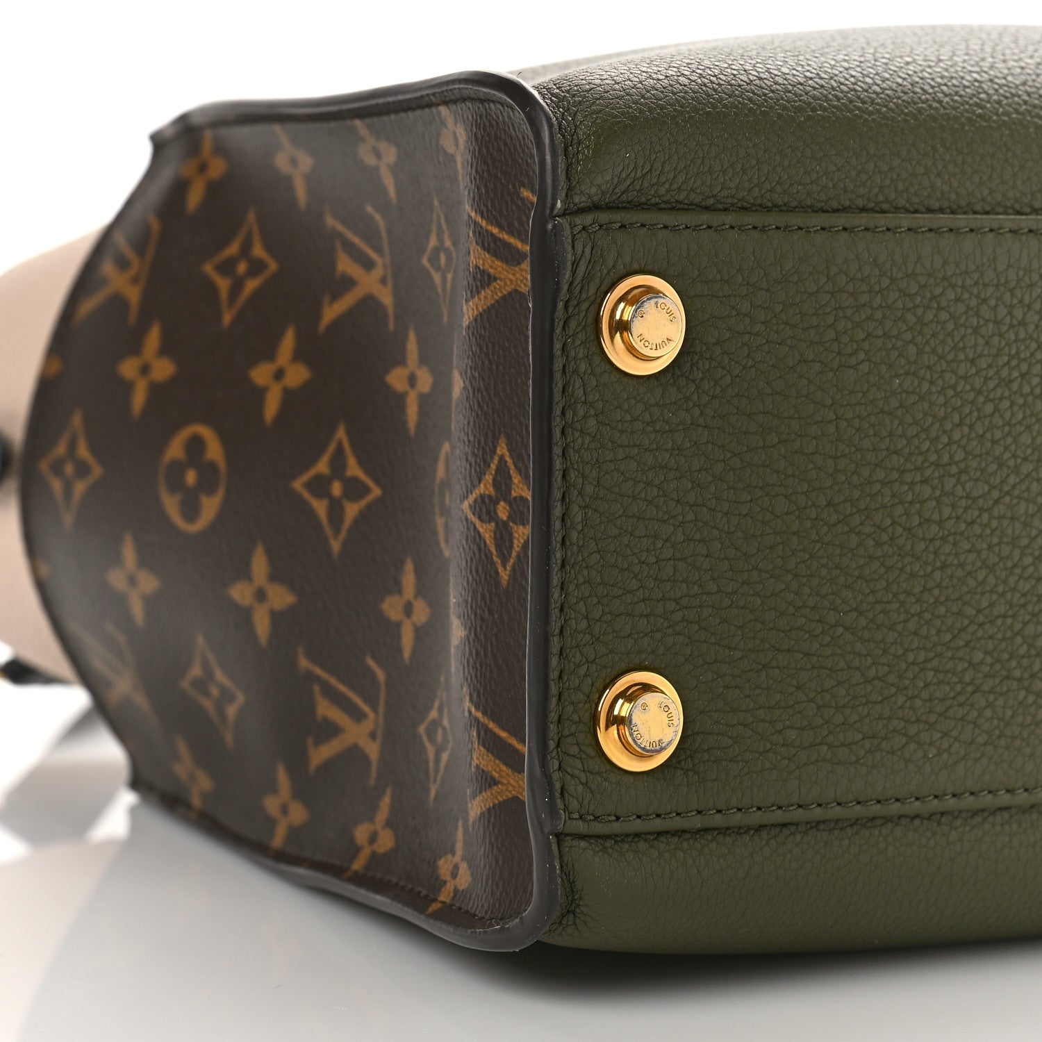 Louis Vuitton Calfskin Monogram On My Side MM Laurier Green Toffee Latte Beige 6 of 7