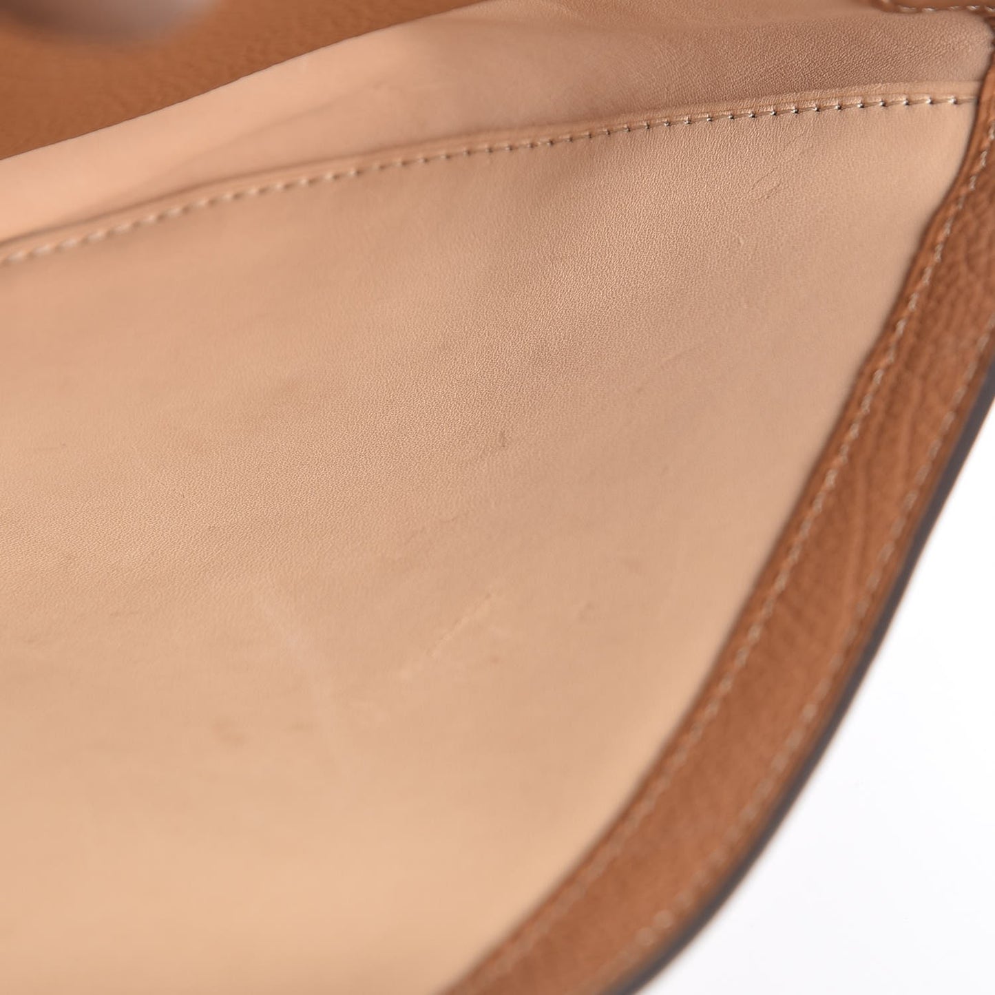 Crispy Calfskin Le Mutin Saddle Bag Vegetal