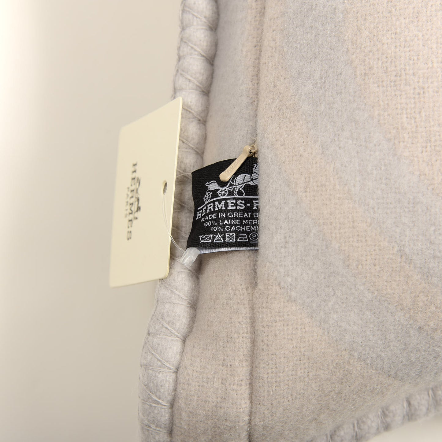 Wool Cashmere Brides De Gala Pillow Gris Perle