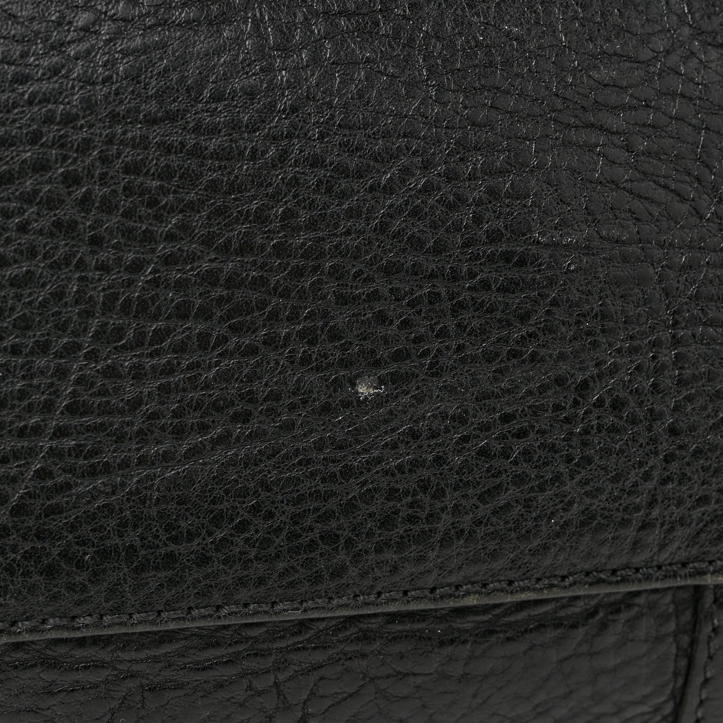 Soft Spongy Calfskin Medium Bayswater Black