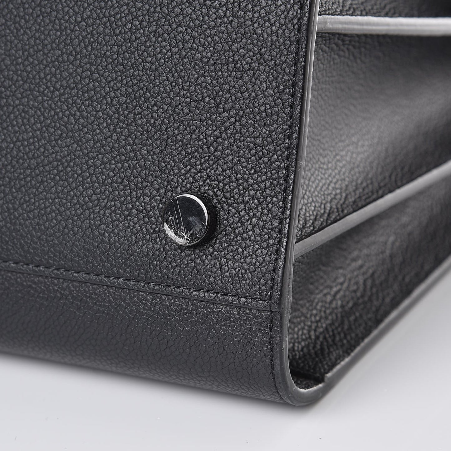 Grained Calfskin Large Sac De Jour Carryall Black