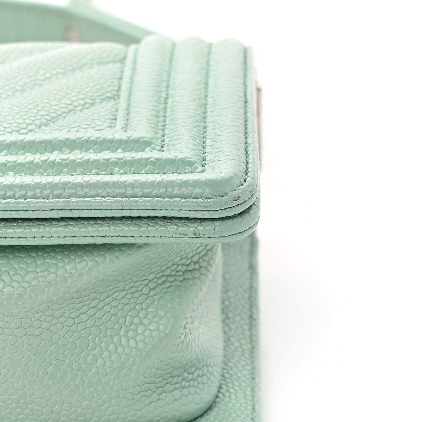 Caviar Chevron Quilted Small Boy Flap Green