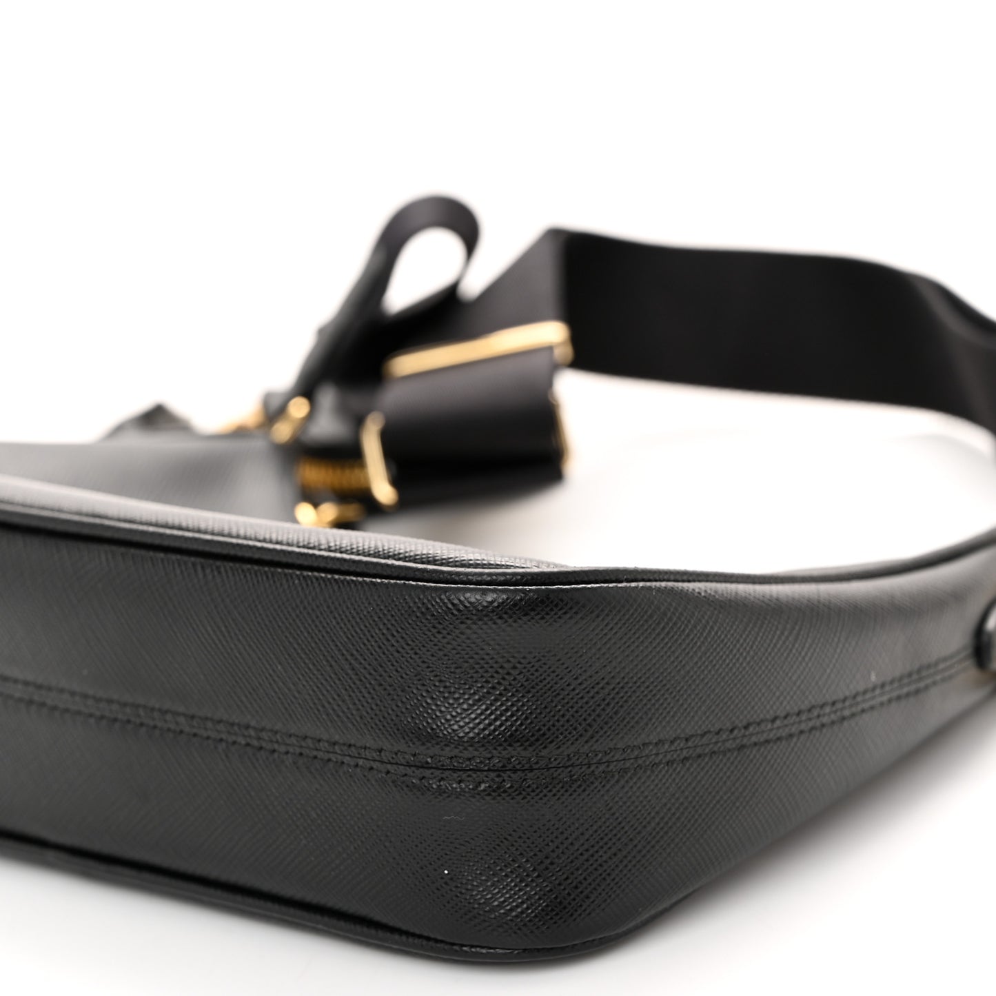 Saffiano Lux Re-Edition 2005 Shoulder Bag Black