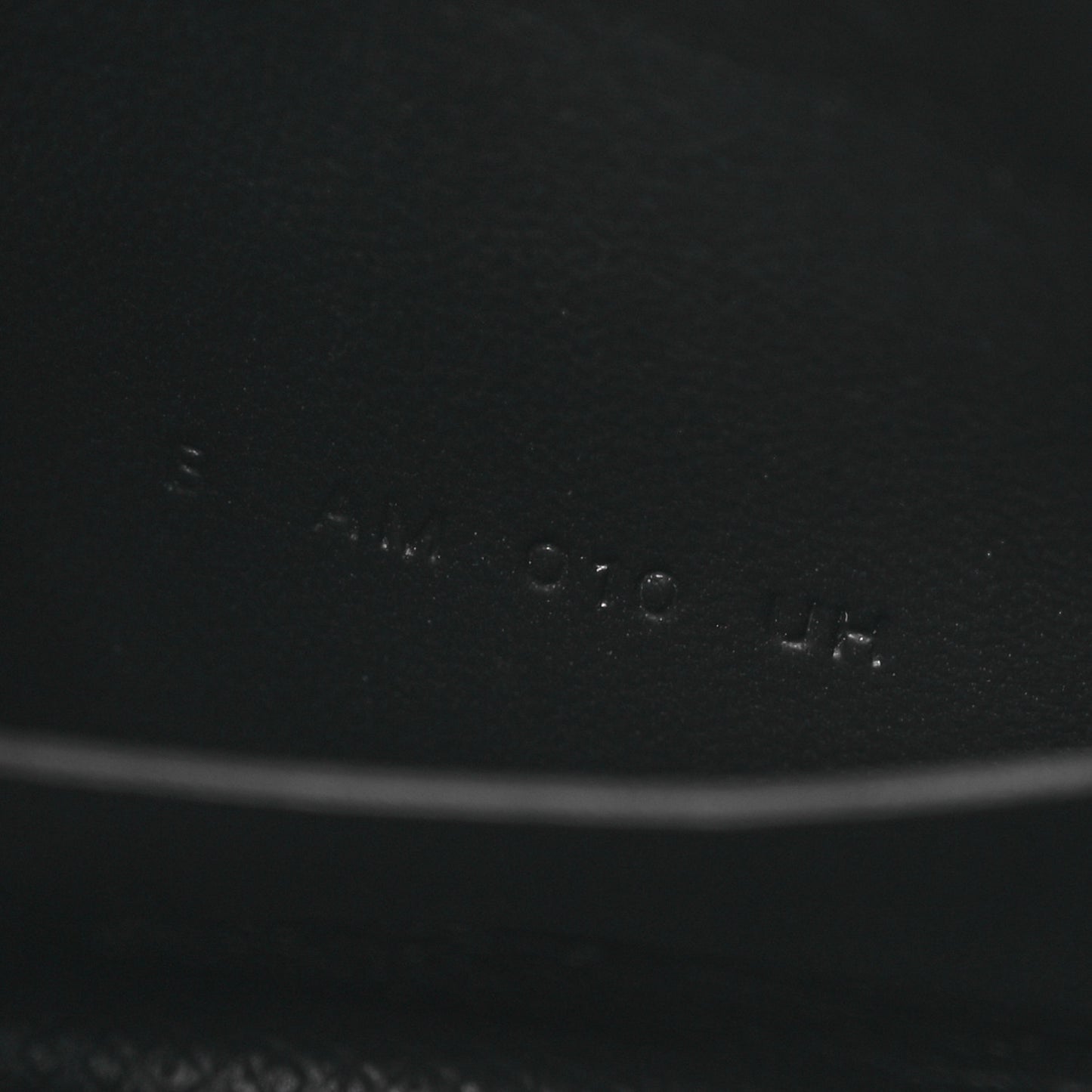 Epsom Constance Slim Wallet Black