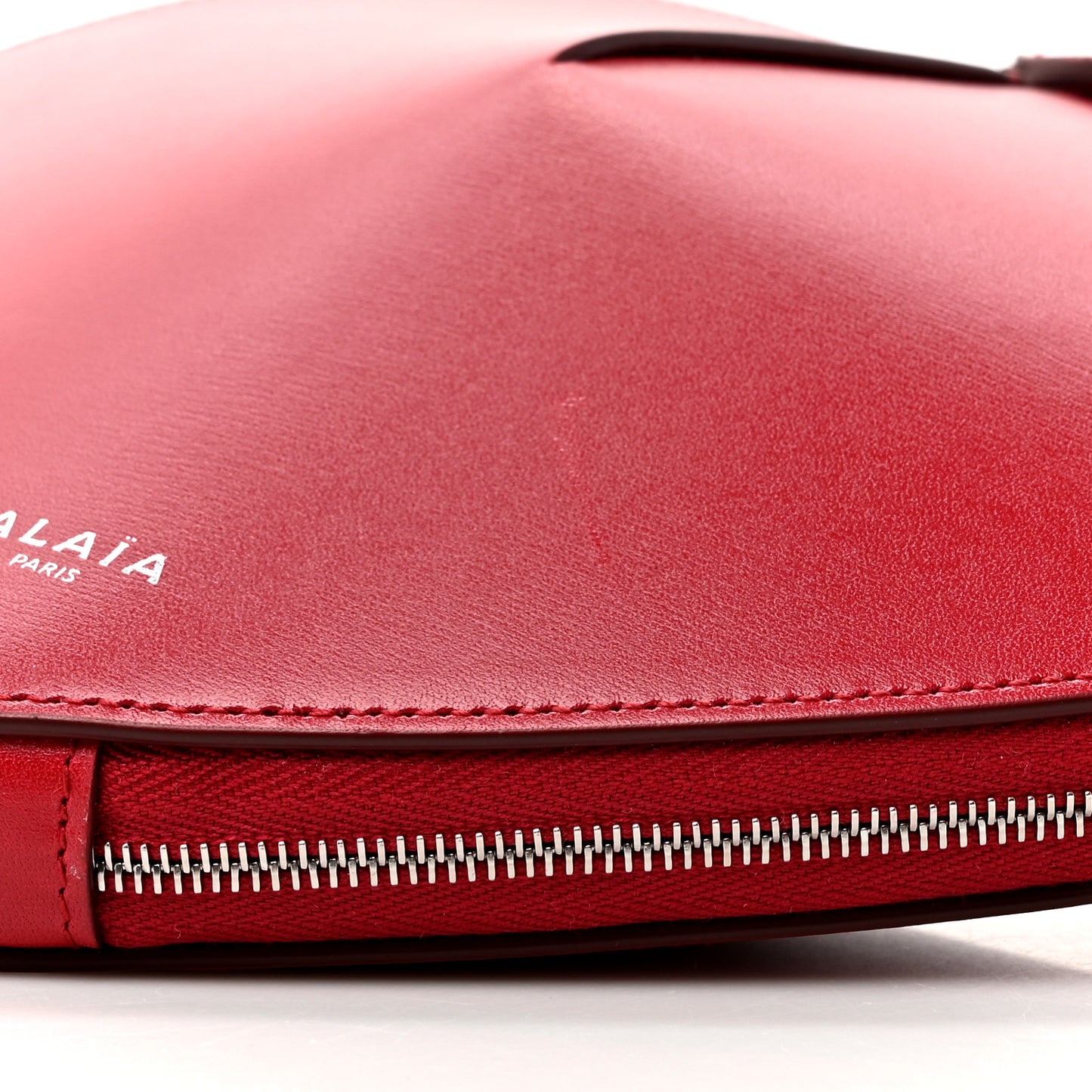 Lux Calfskin Le Coeur Bag Lacquer Red