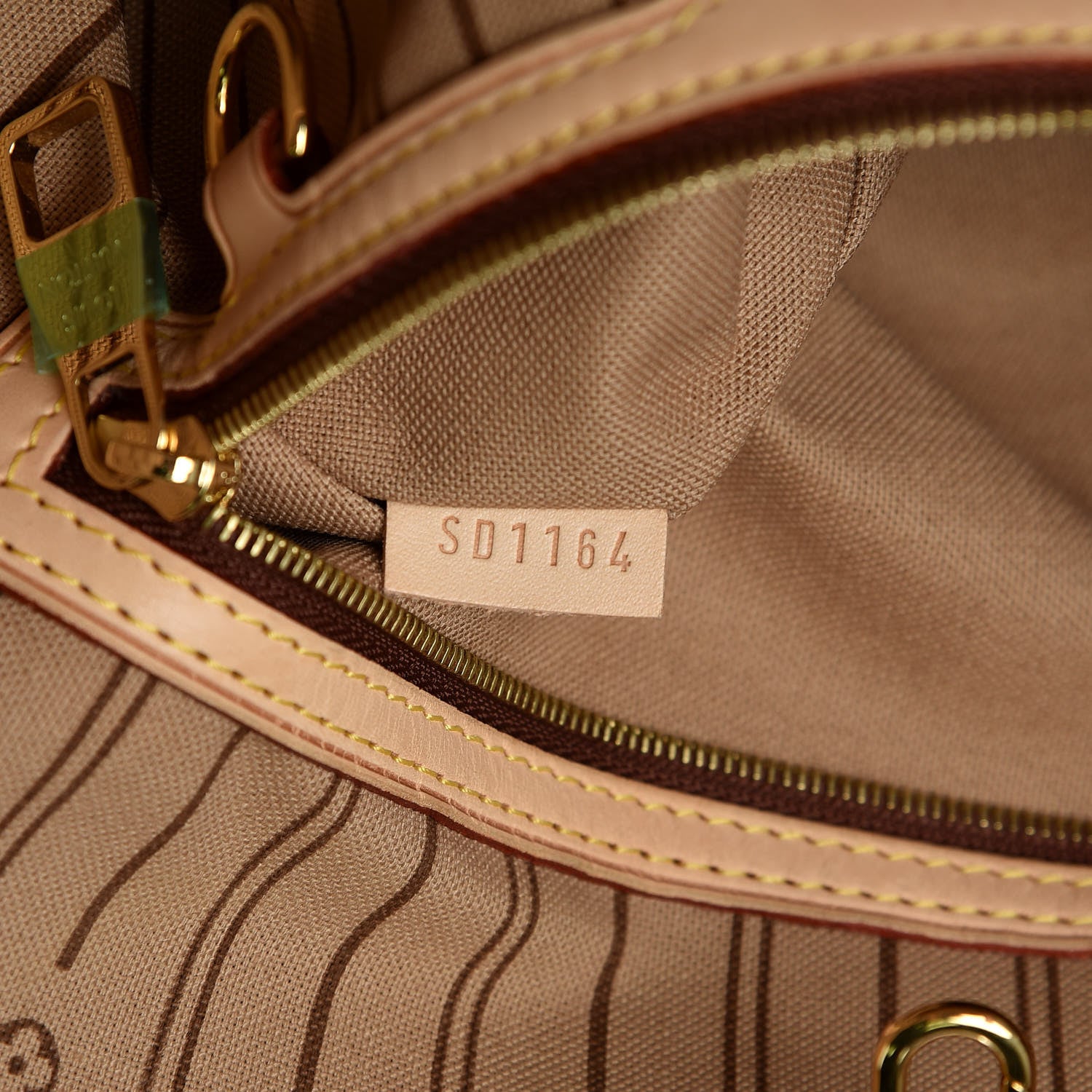 Louis Vuitton Monogram Delightful MM 7 of 9