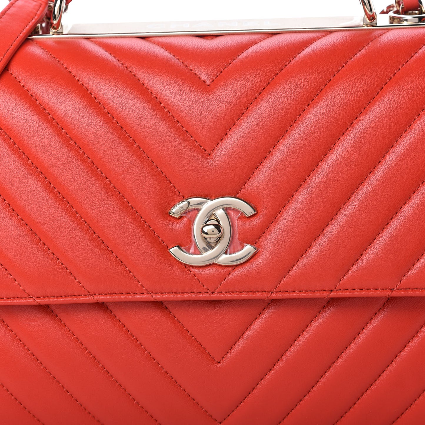 Lambskin Chevron Quilted Medium Trendy CC Dual Handle Flap Bag Red
