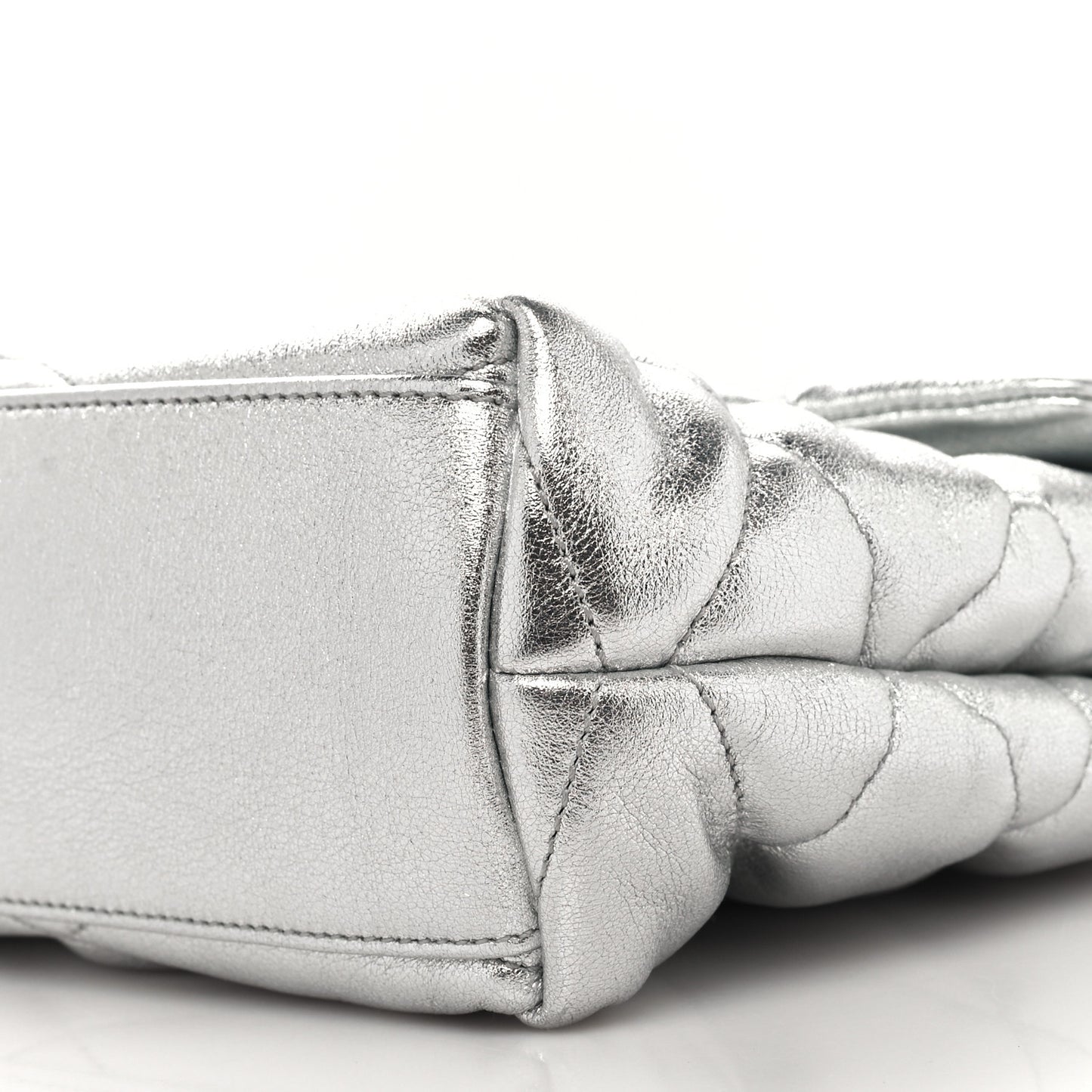 Metallic Lambskin Quilted Sade Puffer Envelope Clutch Argento