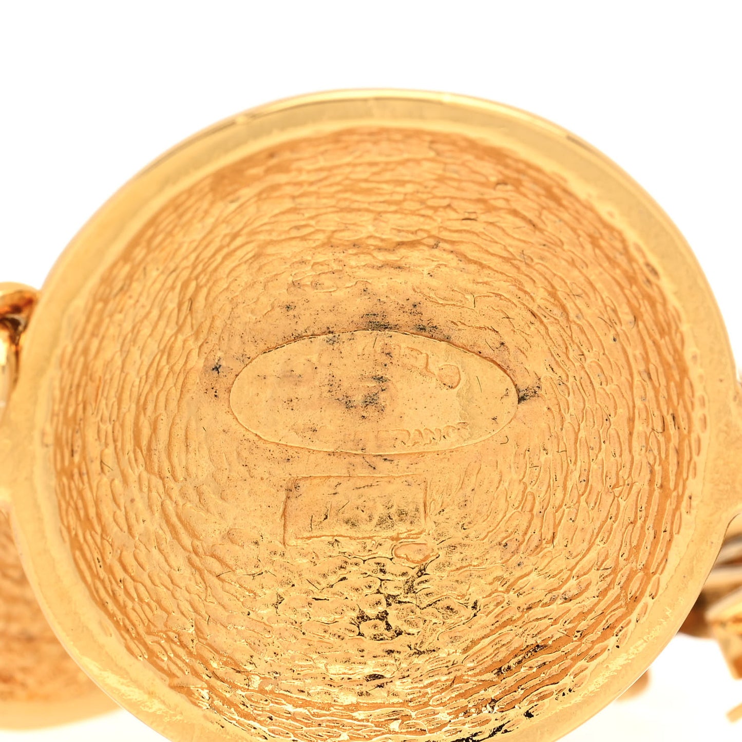 Metal CC Medallion Bracelet Gold