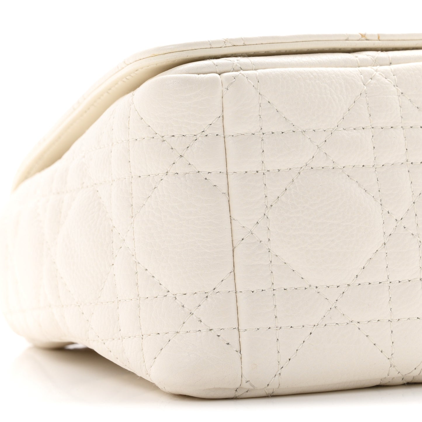 Supple Calfskin Cannage Medium Caro Bag Ivory