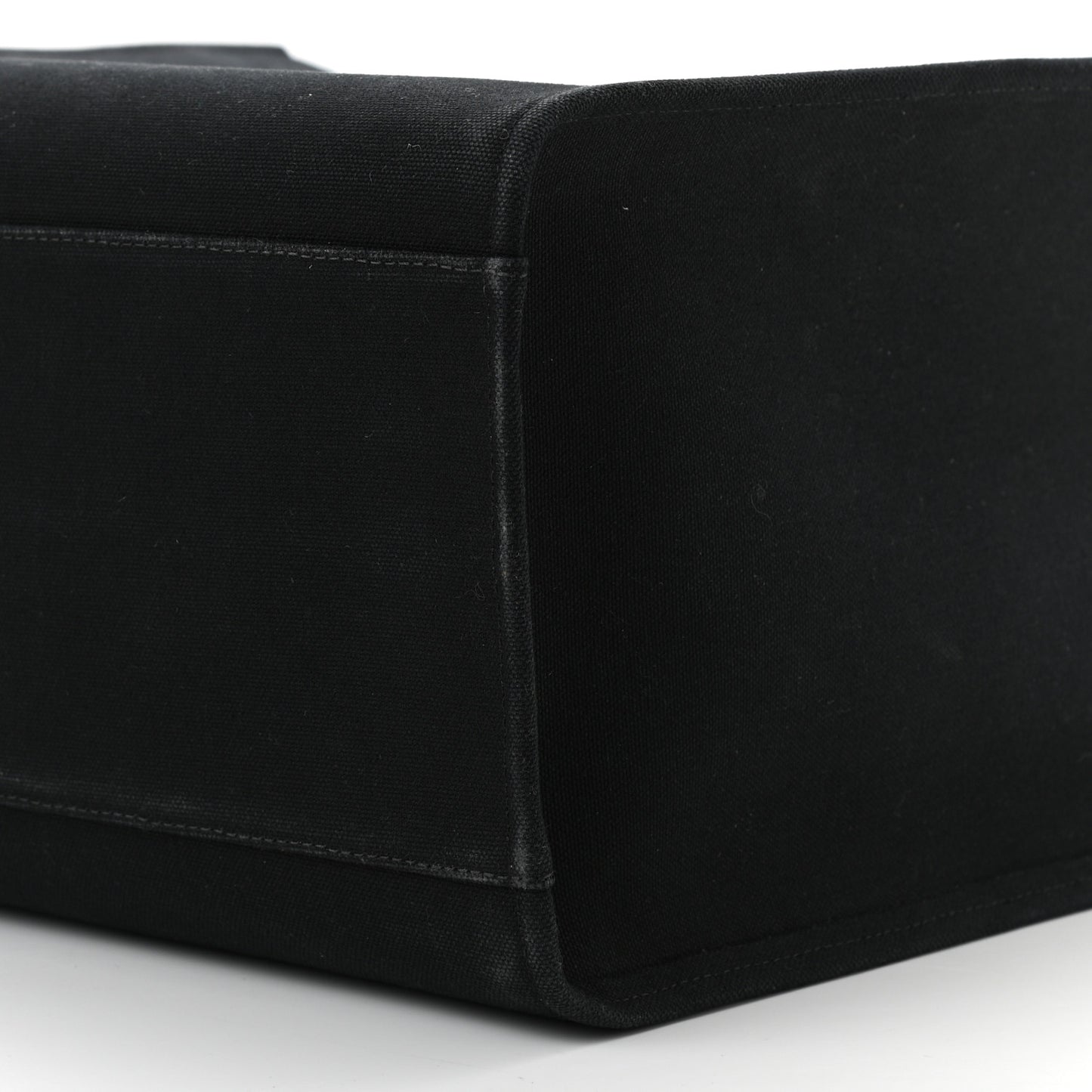 Canvas Suppler Calfskin Cabas GV Signature Tote Black