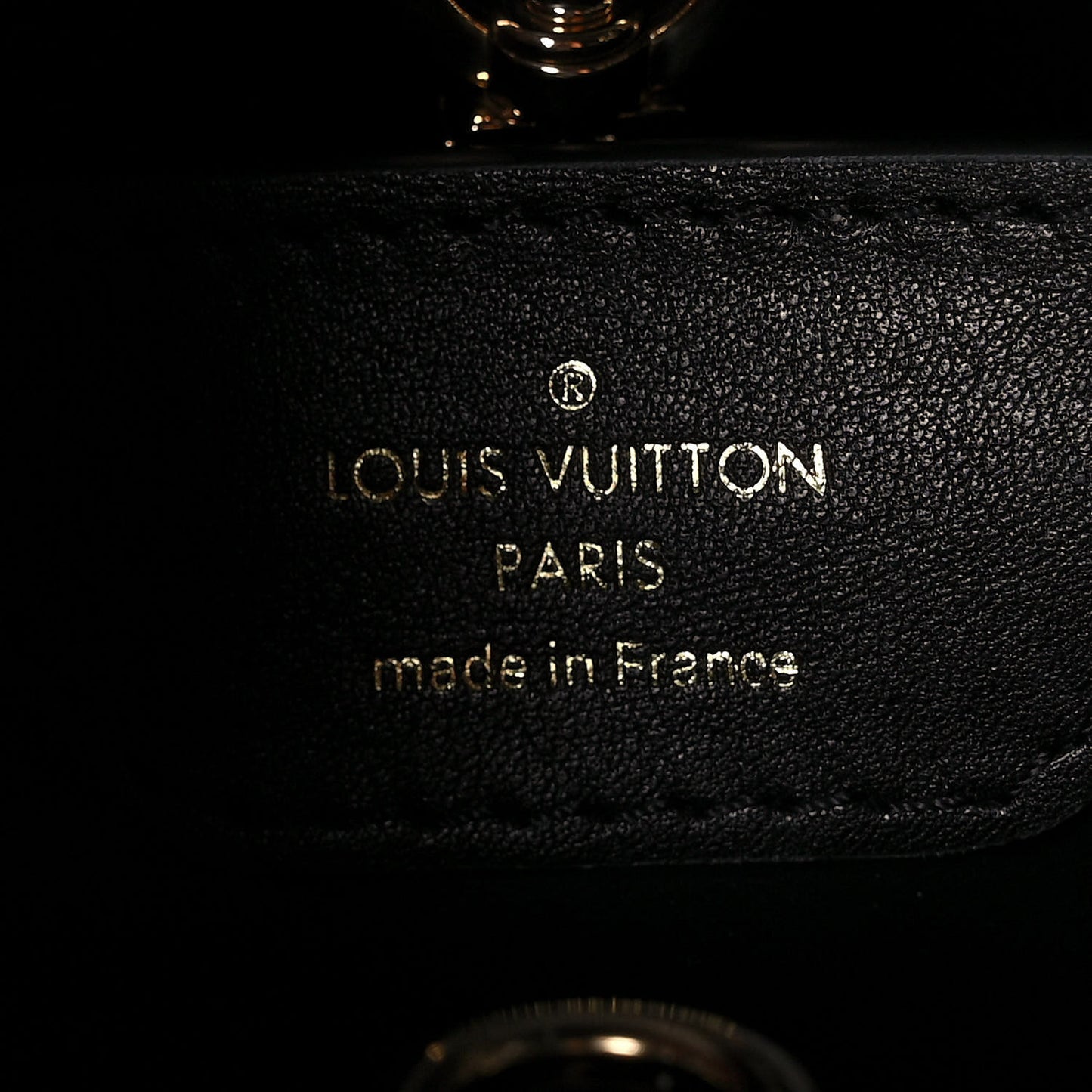 Calfskin Pleated Capucines BB Black