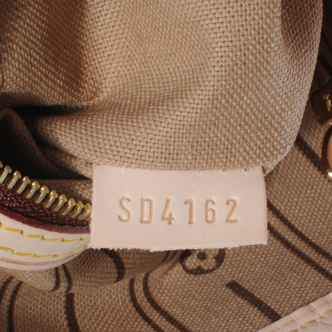 Monogram Delightful MM