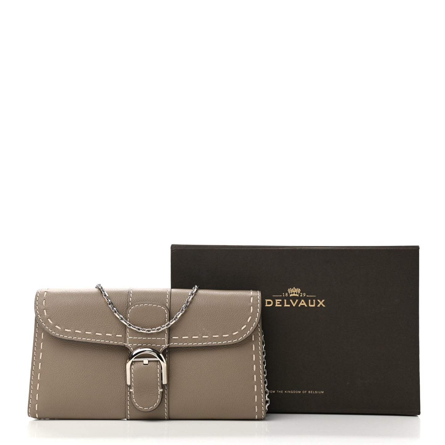 Rodeo Calfskin Surpique Brillant Wallet on Chain Tourterelle