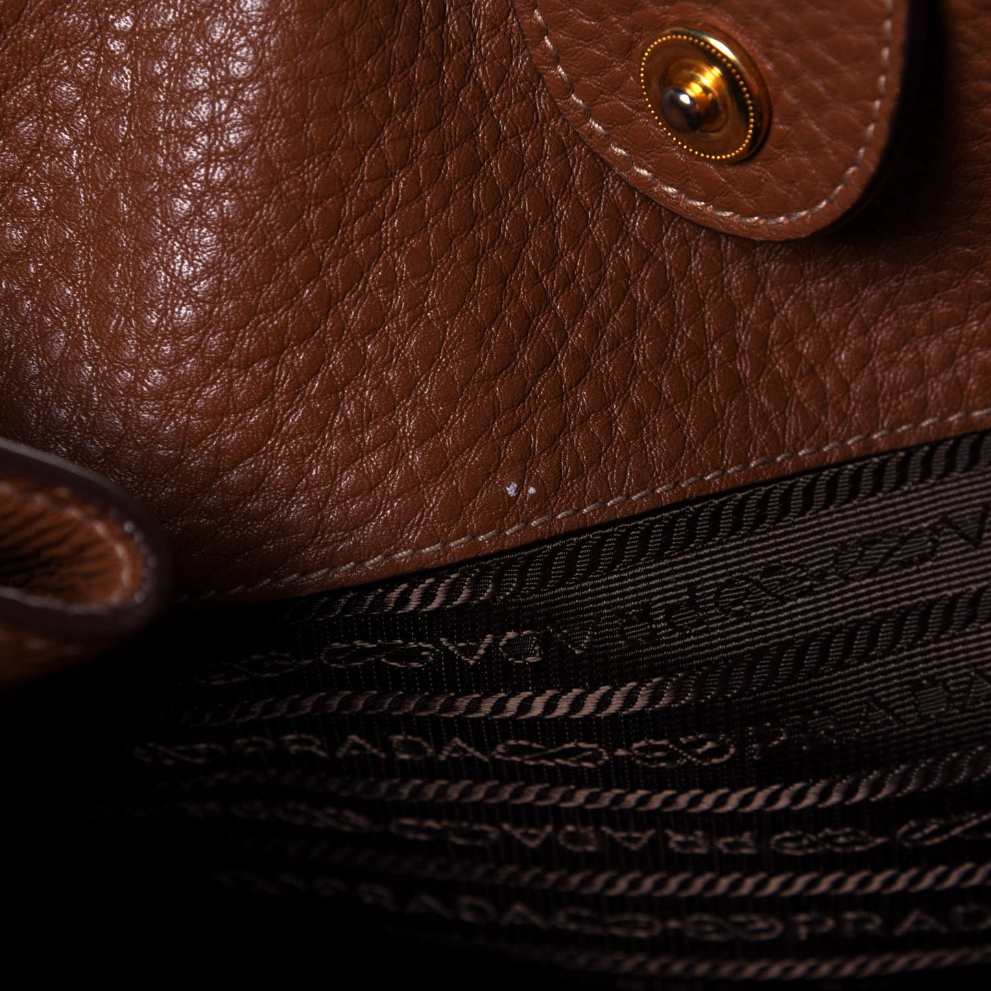 Vitello Daino Tote Nocciolo