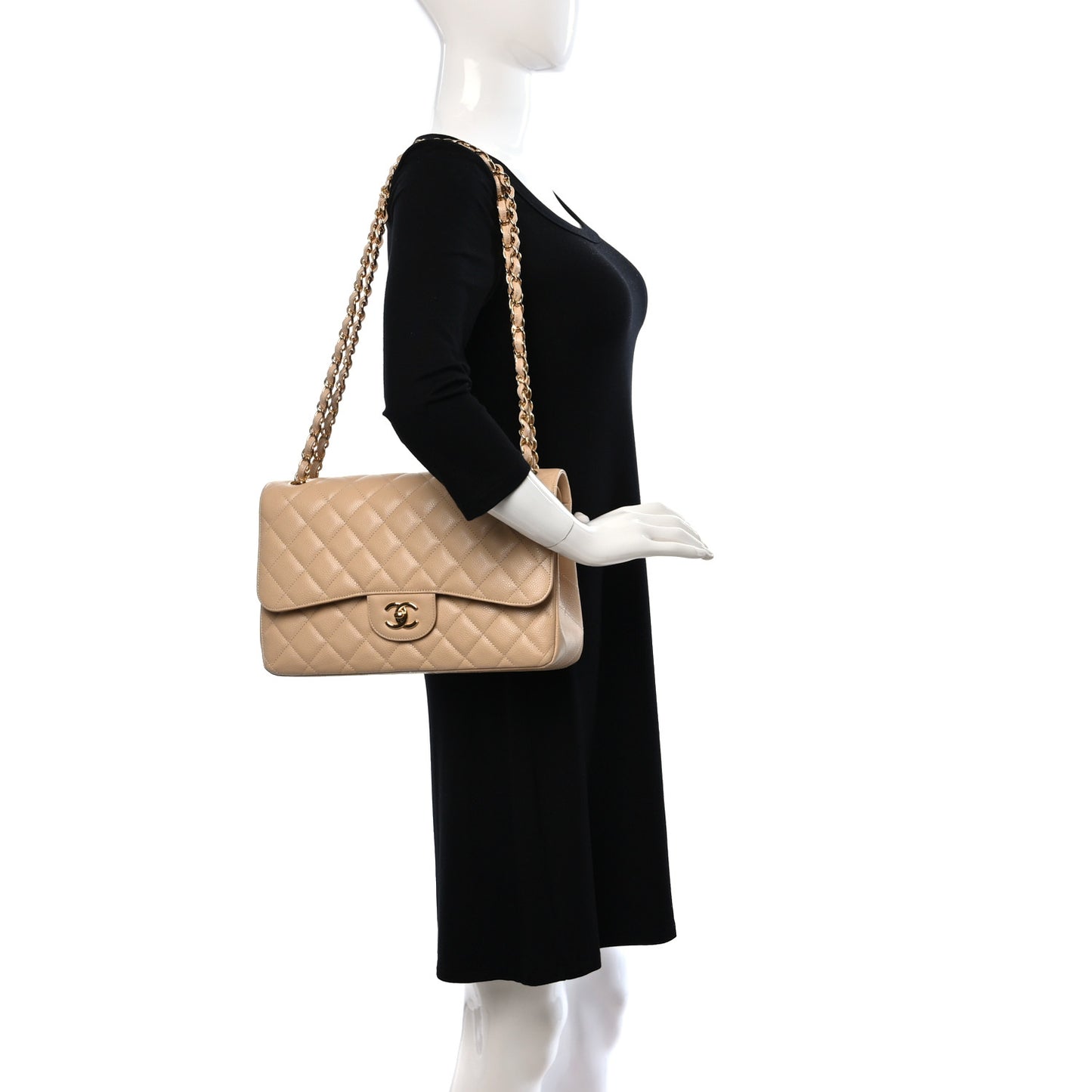 Caviar Quilted Jumbo Double Flap Beige Clair