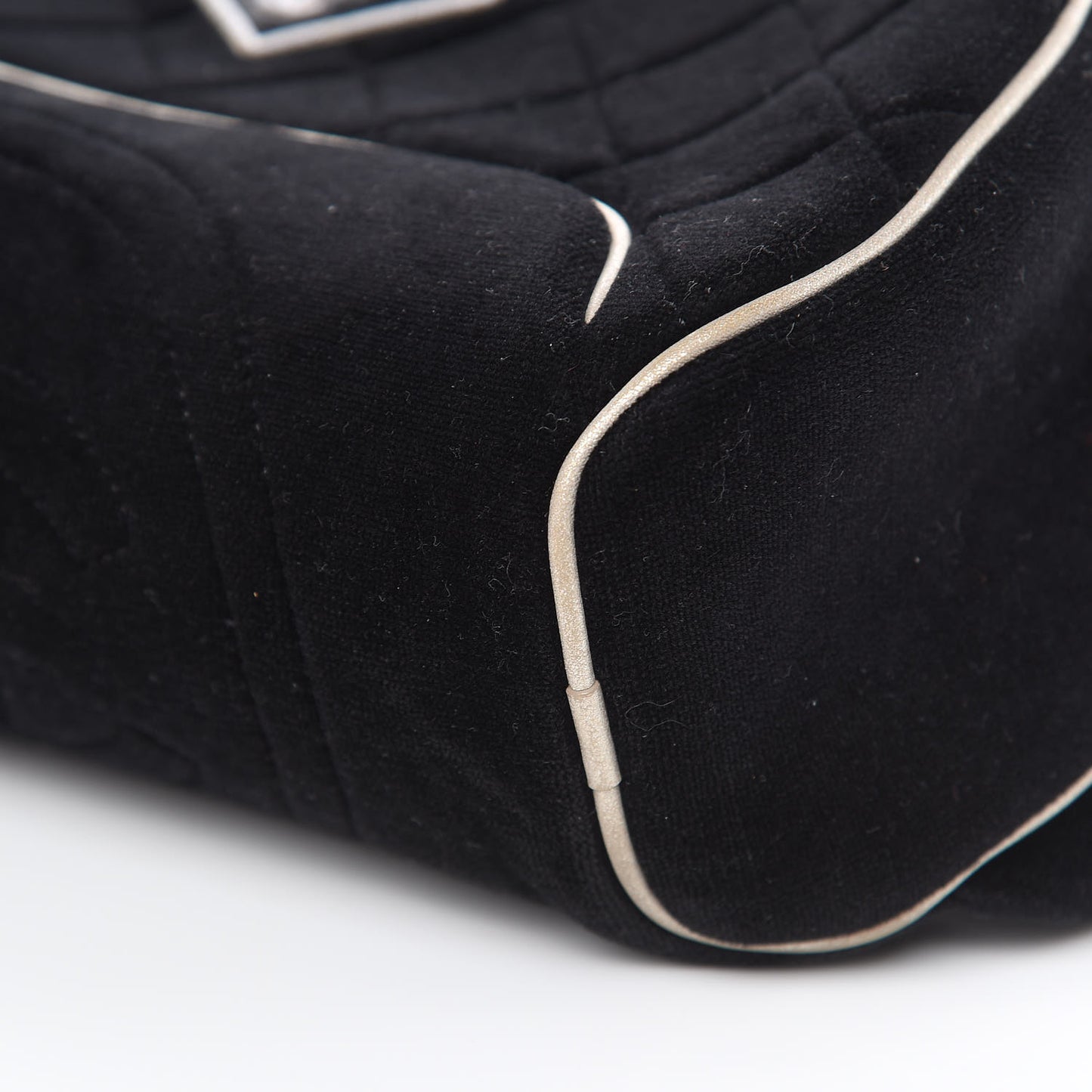 Velvet Quilted Coco Neige Waist Bag Black